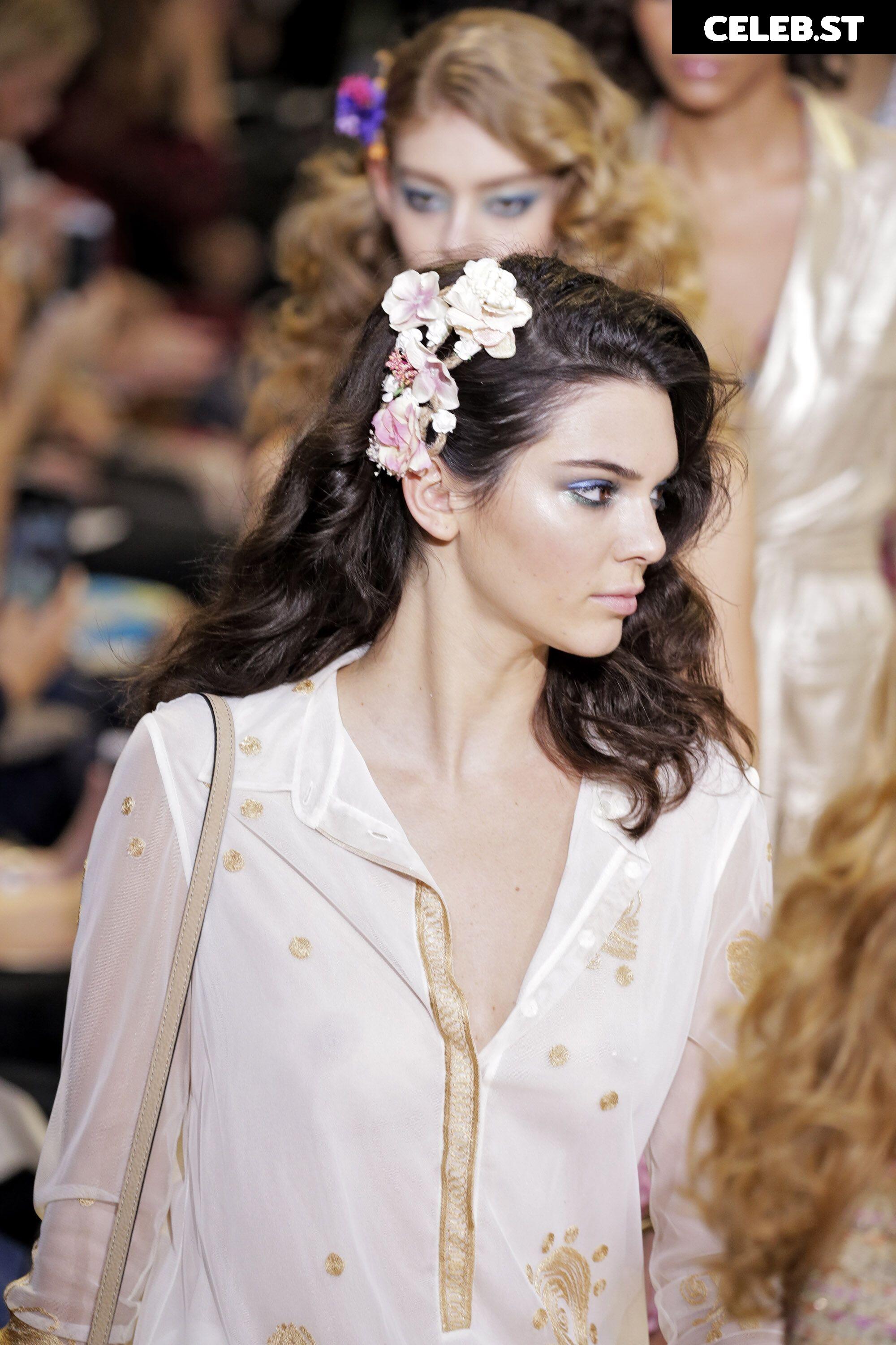 Kendall Jenner Image 2912361