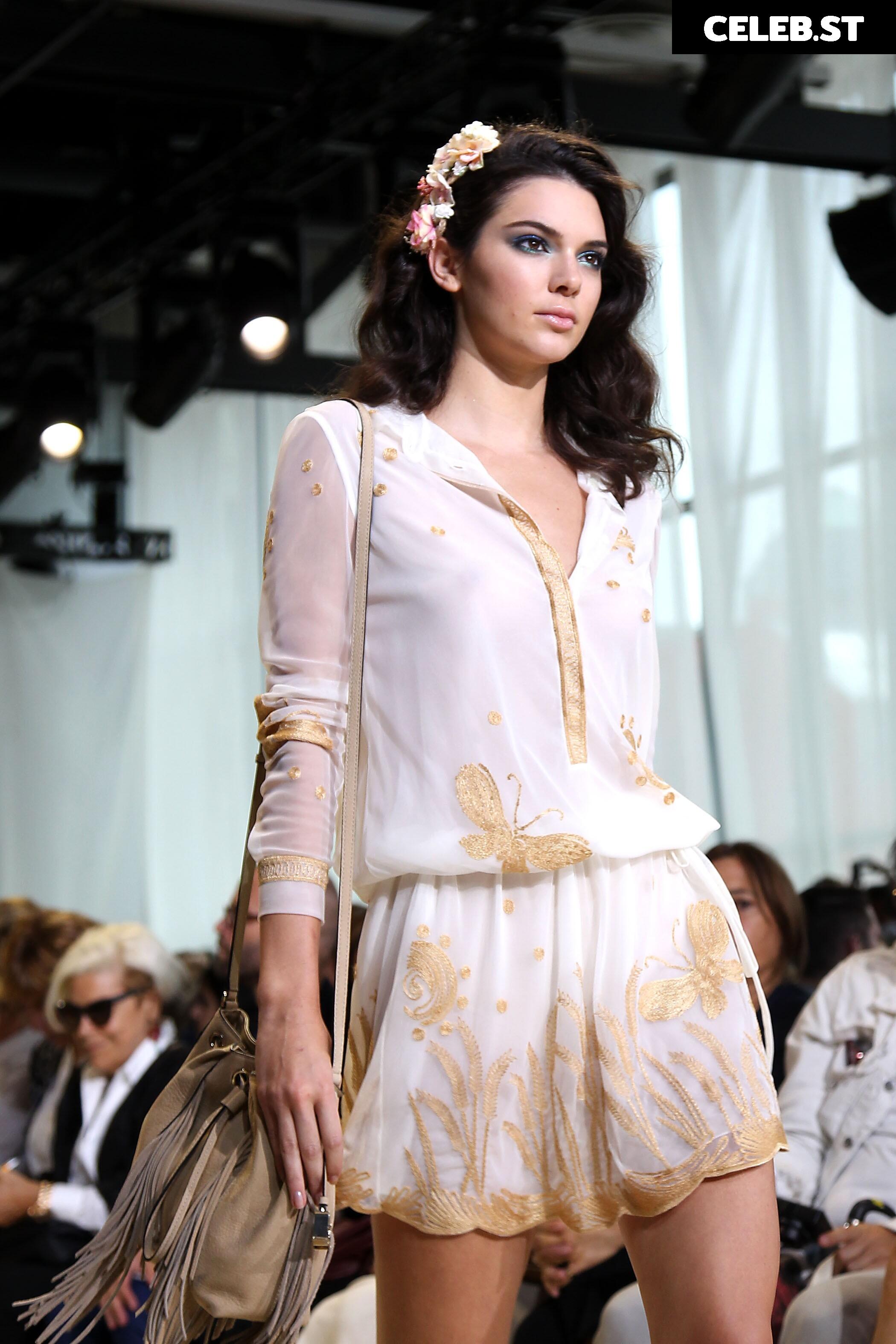 Kendall Jenner Image 2912366