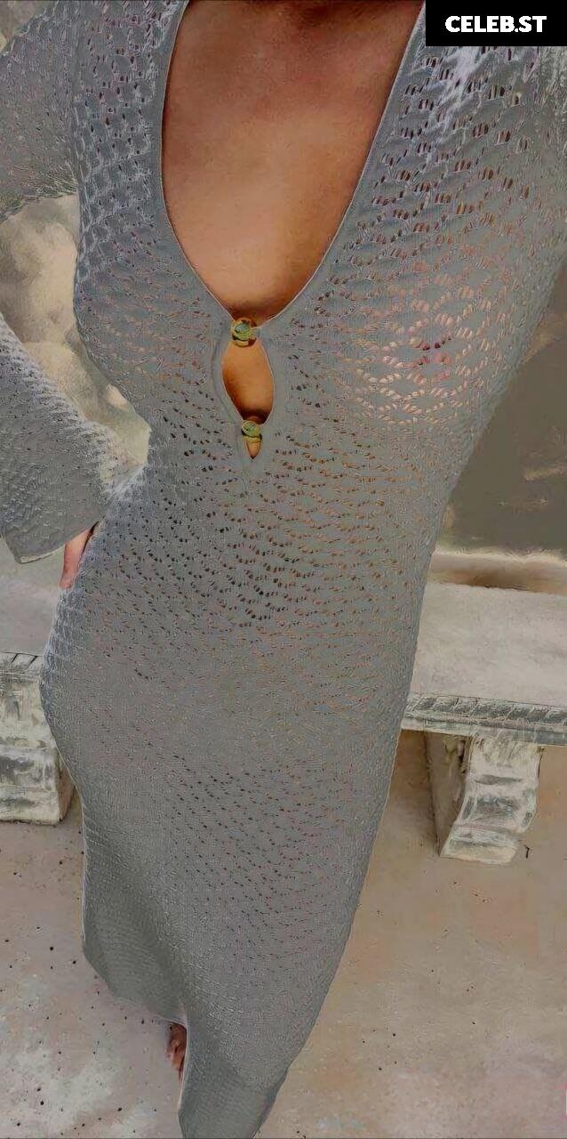 Emily Feld Image 2919397