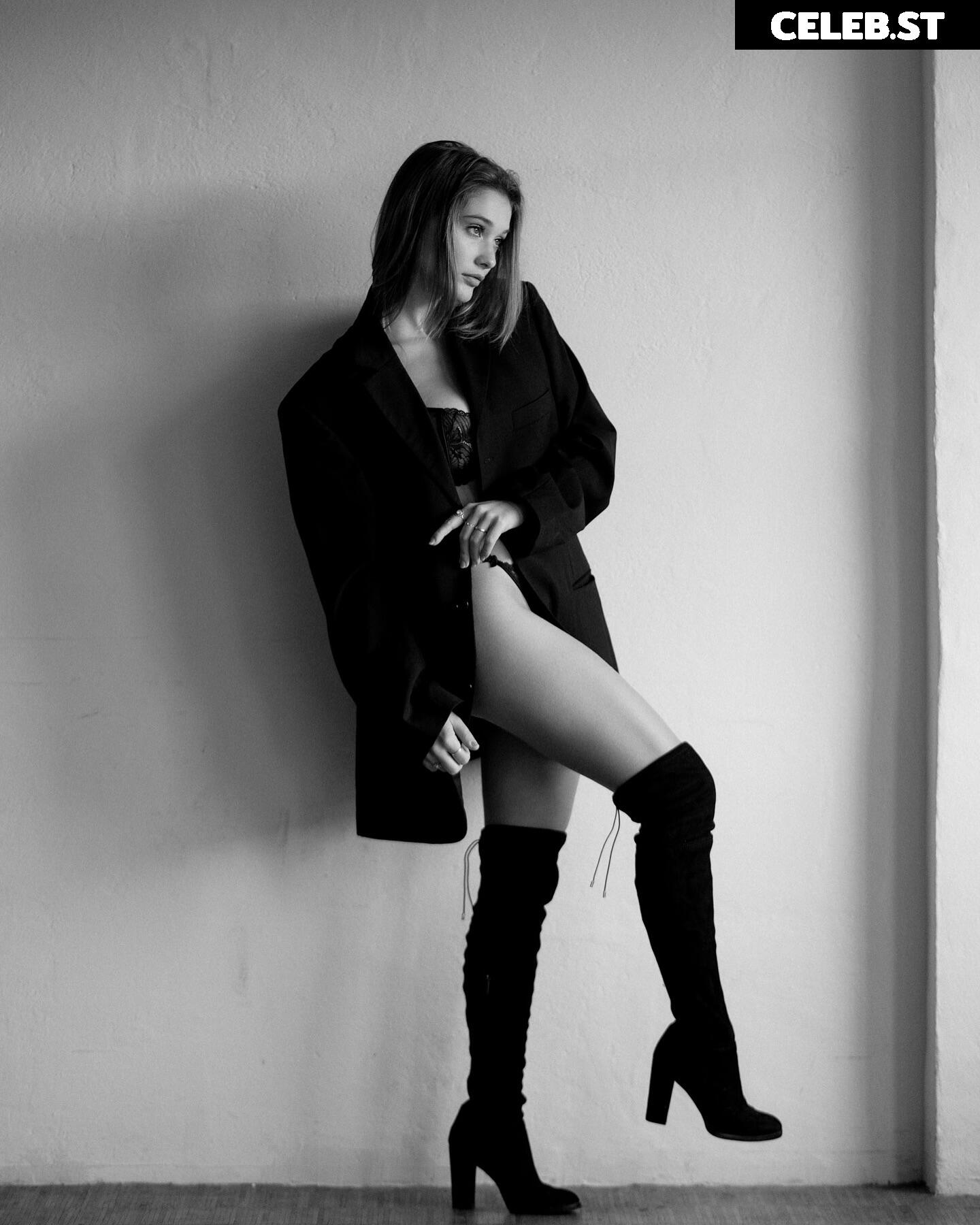 Ninafdj Image 2900137