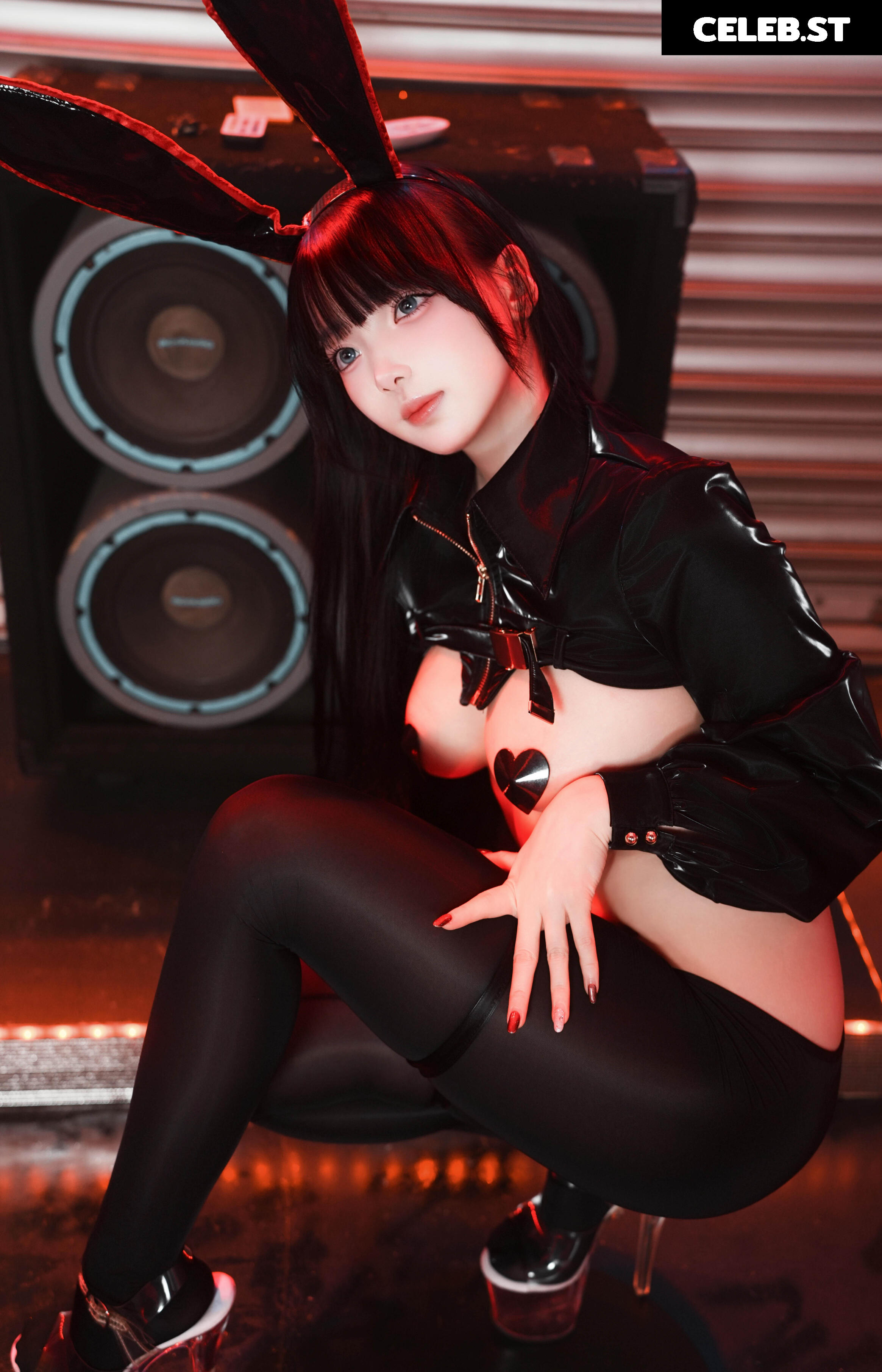 Puutin_cos Image 24943492