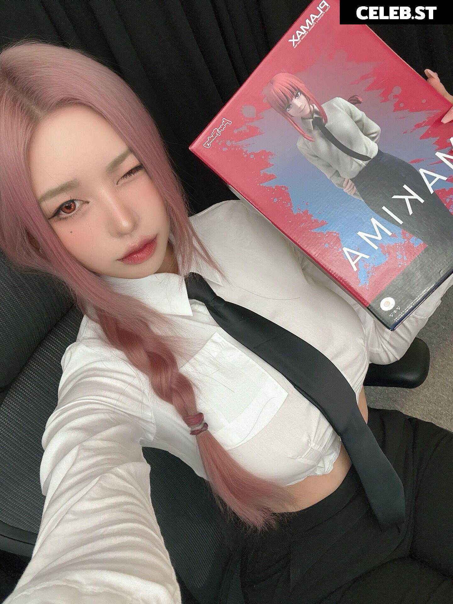 h___rvn | rvn1015 | 동그란 | Dongeuran Image 24925932