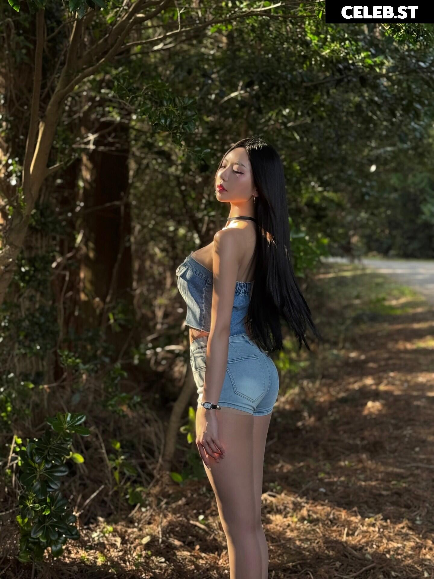 h___rvn | rvn1015 | 동그란 | Dongeuran Image 24925899