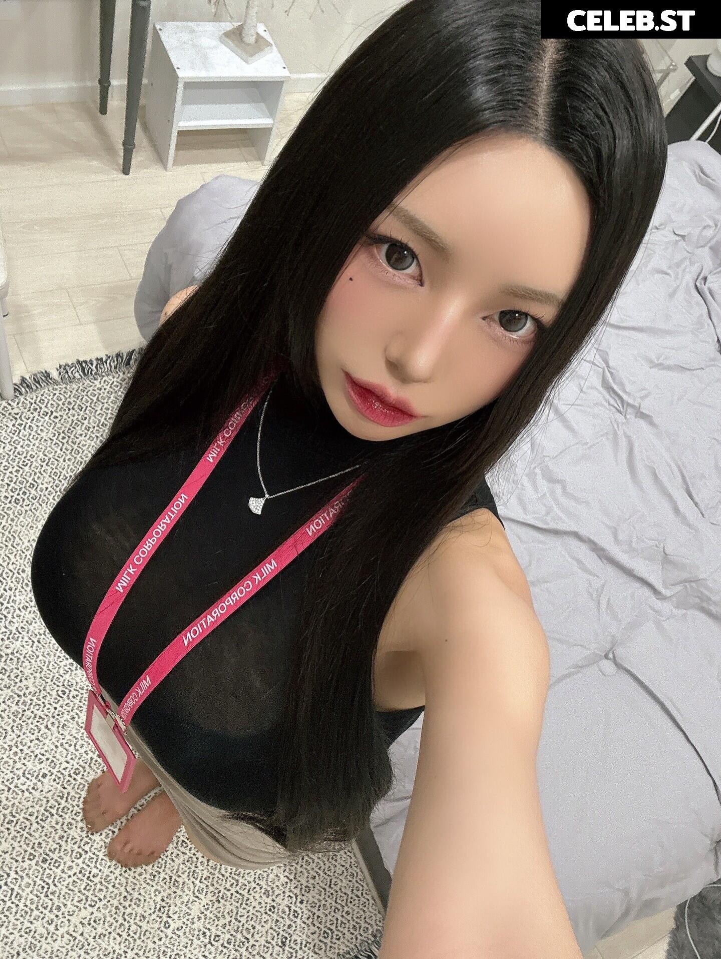 h___rvn | rvn1015 | 동그란 | Dongeuran Image 24927488