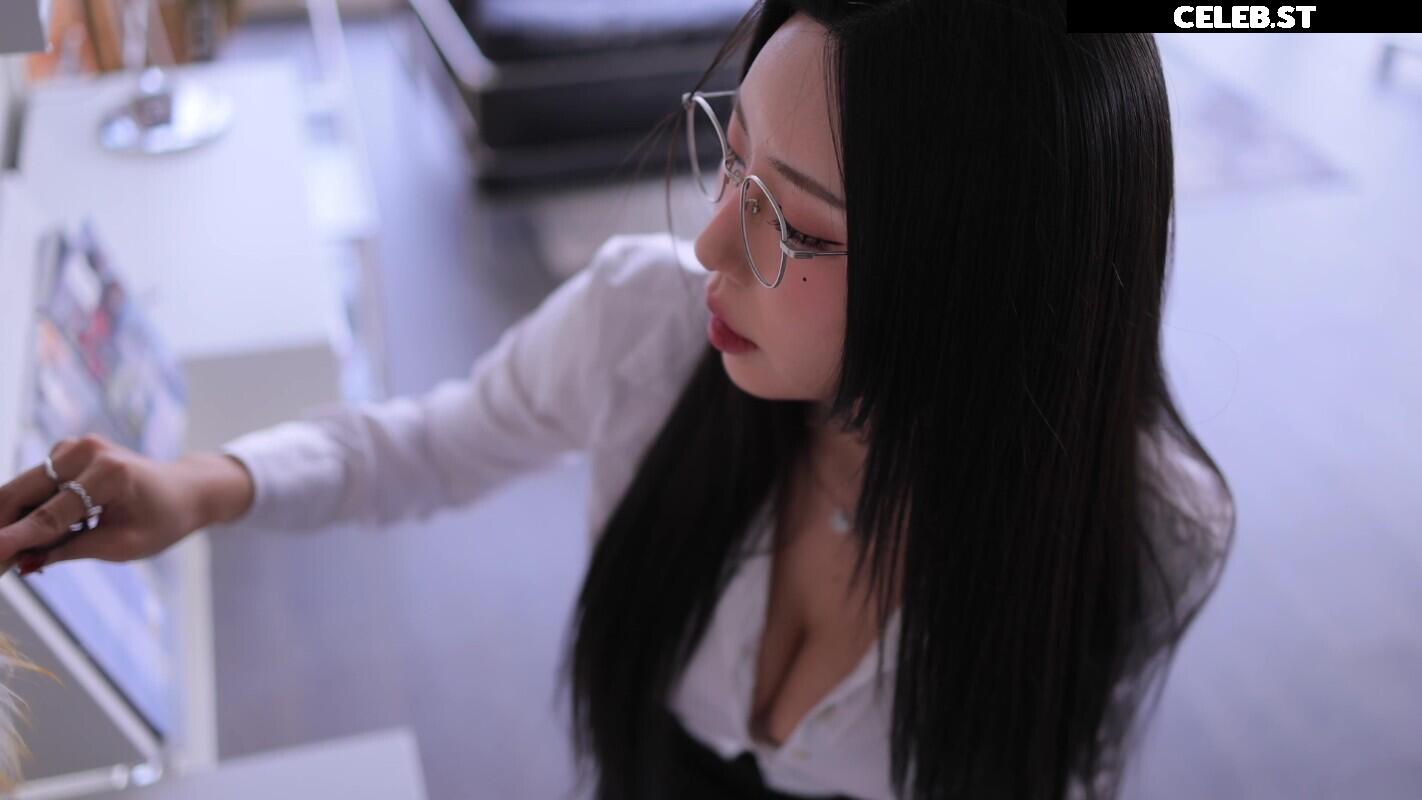 h___rvn | rvn1015 | 동그란 | Dongeuran Image 24926725