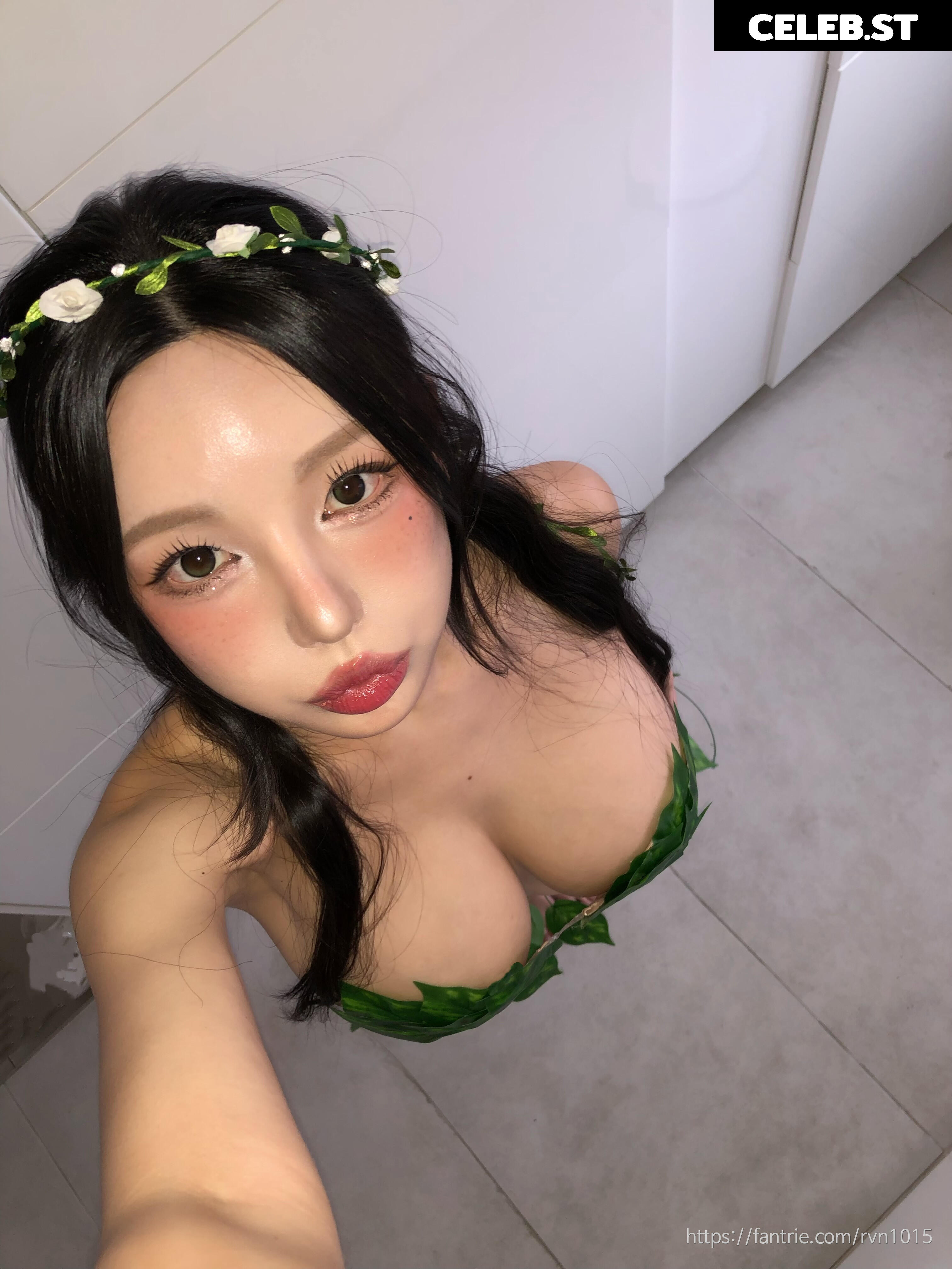 h___rvn | rvn1015 | 동그란 | Dongeuran Image 24926775