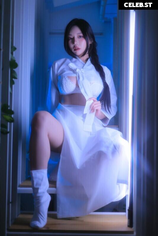 h___rvn | rvn1015 | 동그란 | Dongeuran Image 24926682