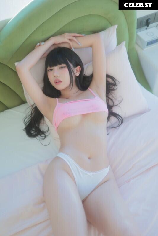 h___rvn | rvn1015 | 동그란 | Dongeuran Image 24926661