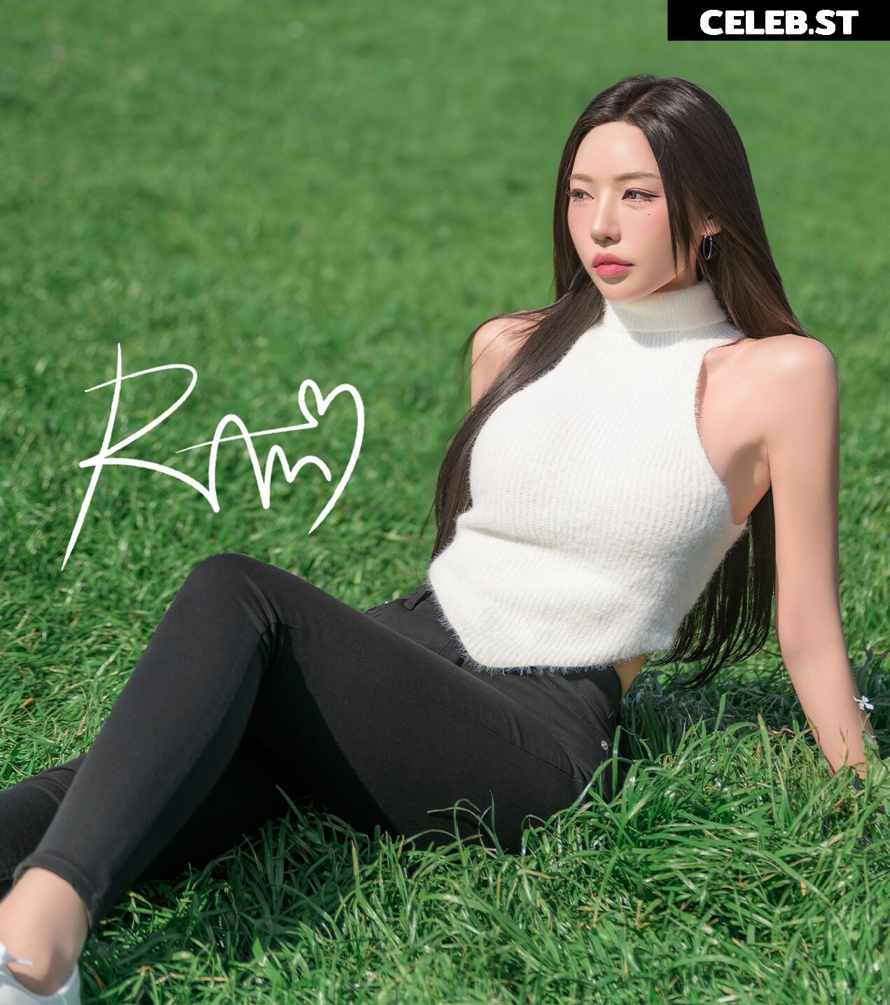 h___rvn | rvn1015 | 동그란 | Dongeuran Image 24926026