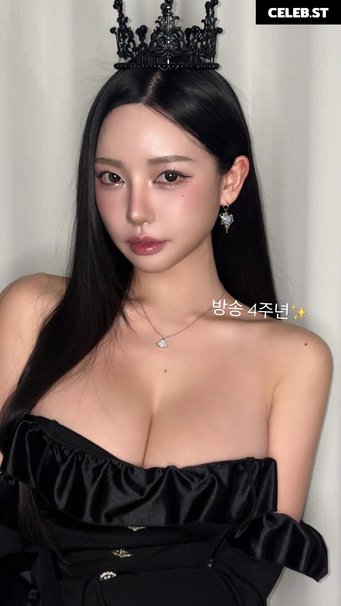 h___rvn | rvn1015 | 동그란 | Dongeuran Image 24926058