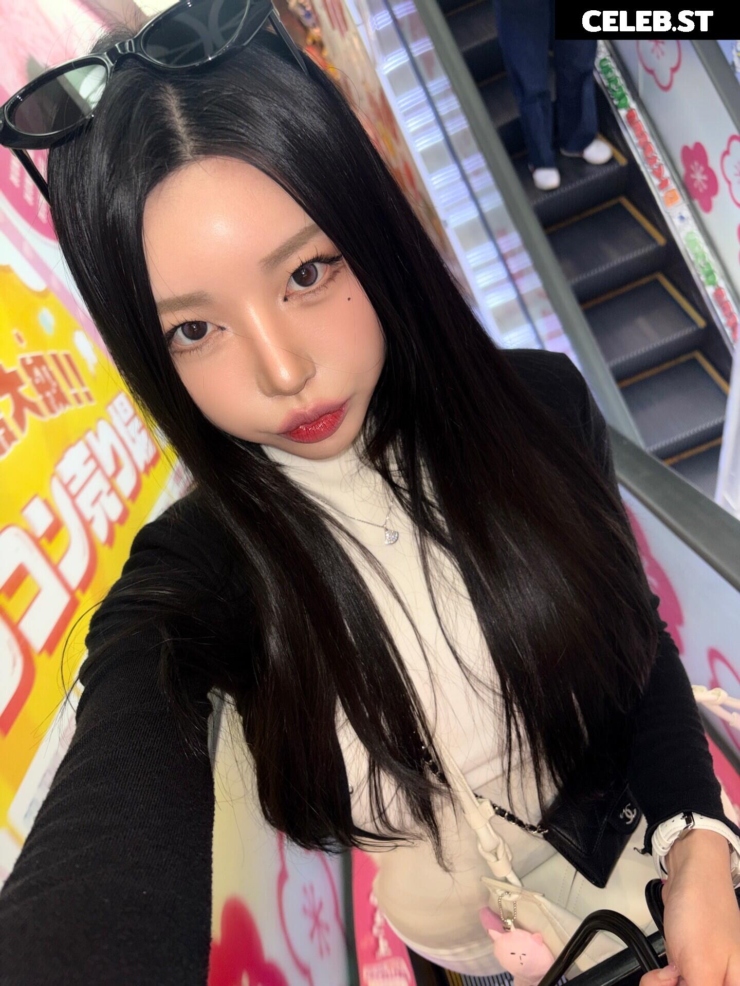 h___rvn | rvn1015 | 동그란 | Dongeuran Image 24926305