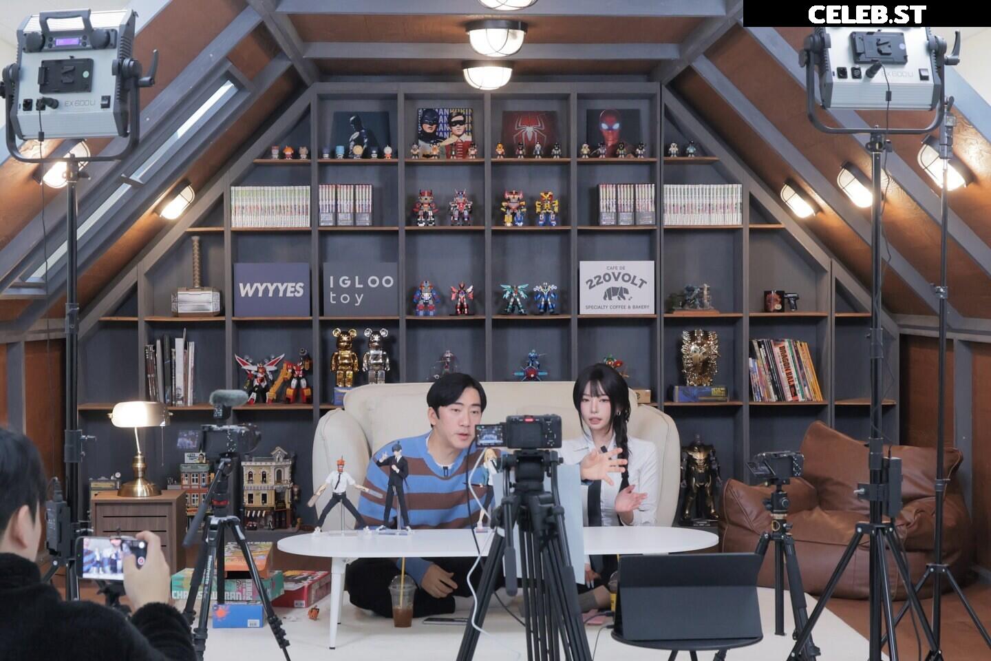 h___rvn | rvn1015 | 동그란 | Dongeuran Image 24926332