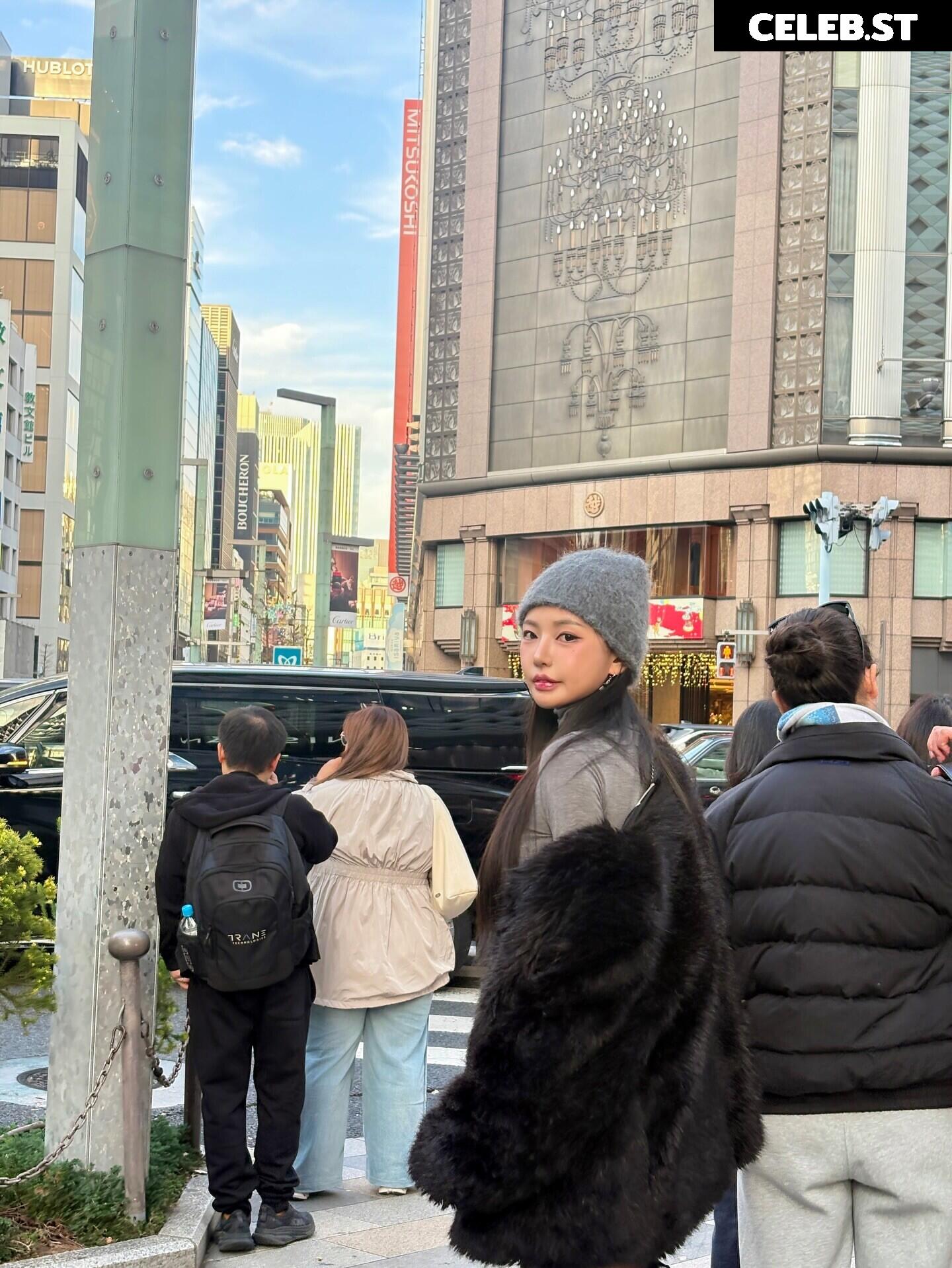 h___rvn | rvn1015 | 동그란 | Dongeuran Image 24926254