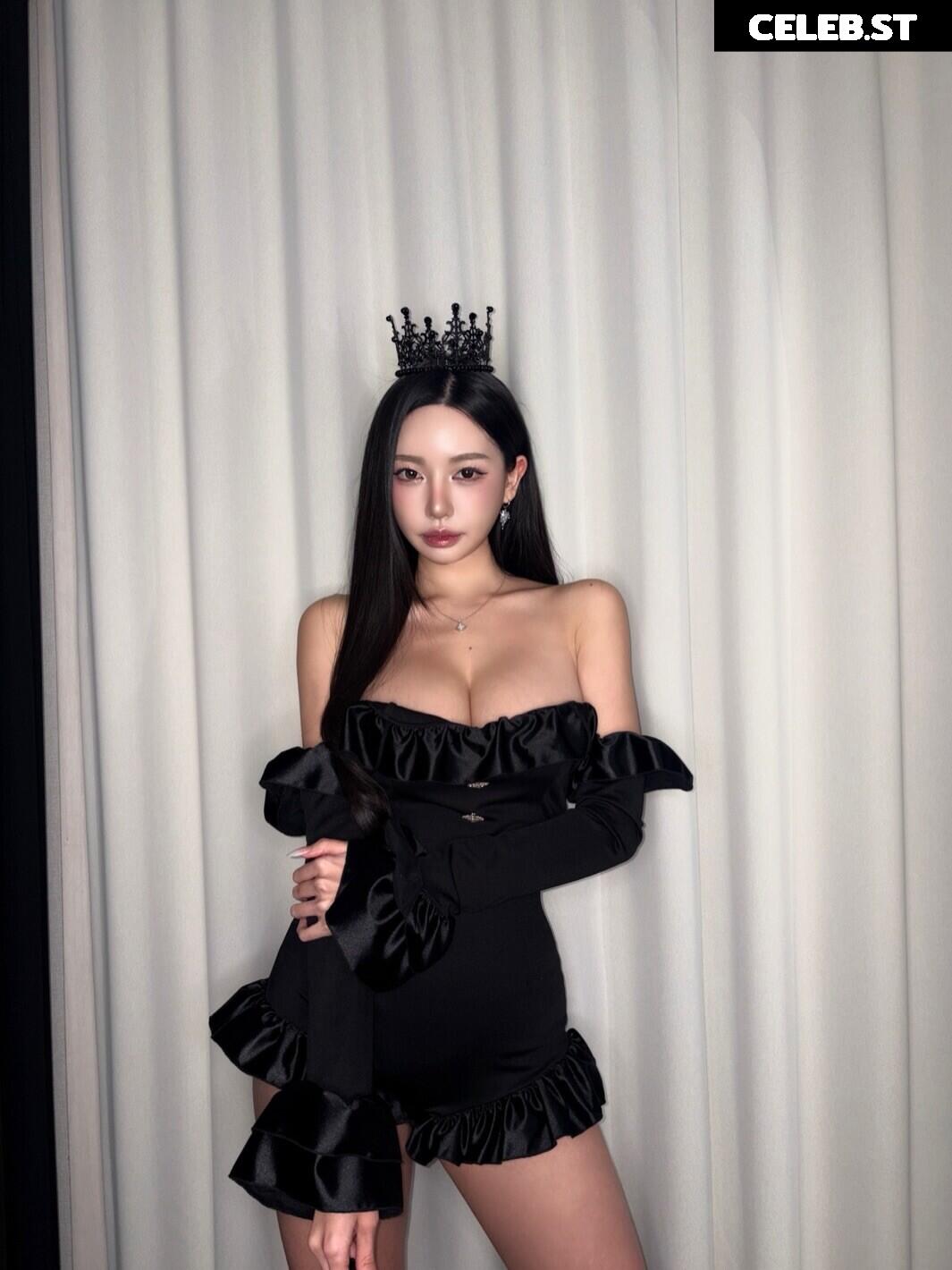 h___rvn | rvn1015 | 동그란 | Dongeuran Image 24926245