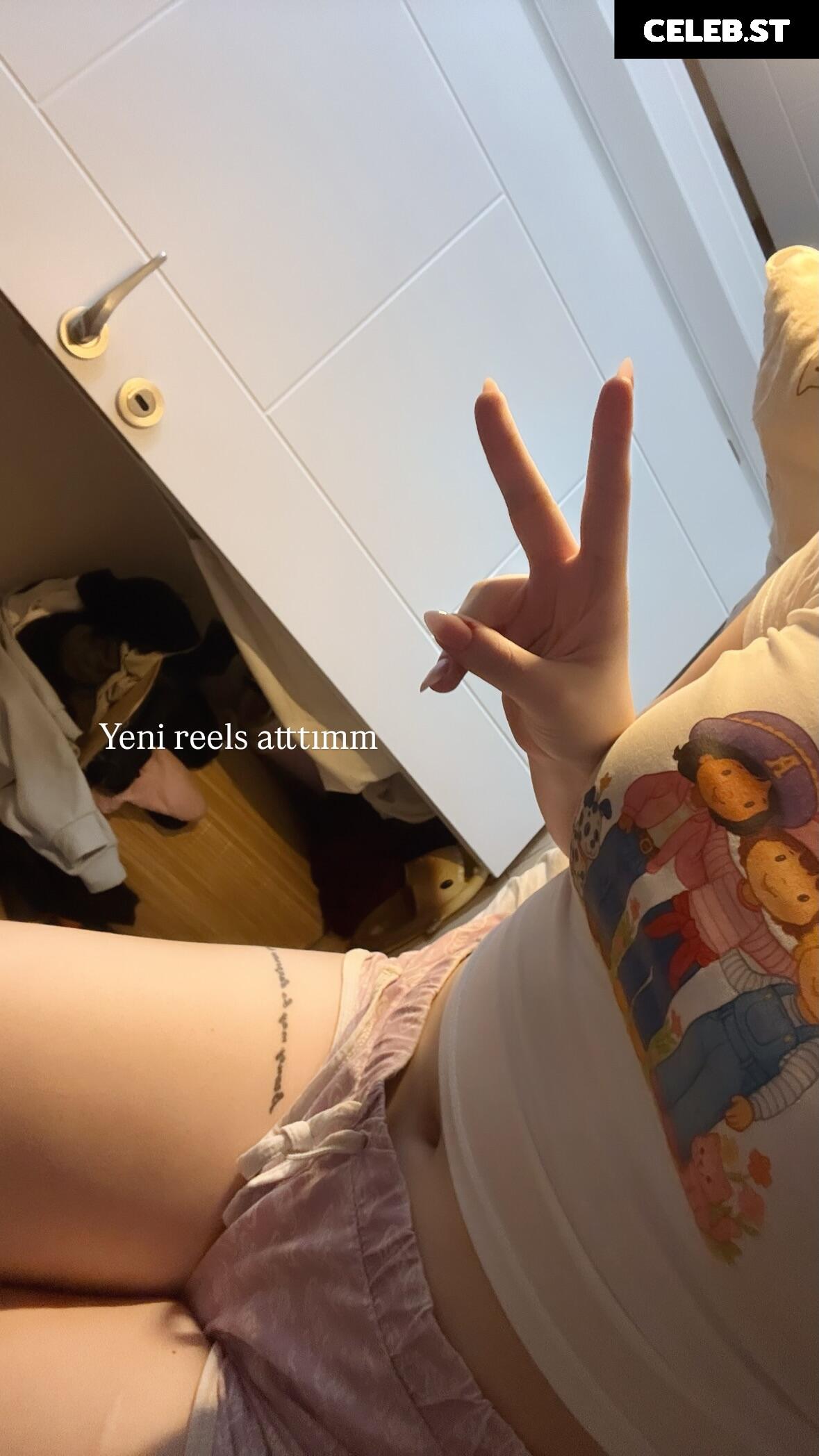 Stassianova - Anna Yagmur Image 24933417