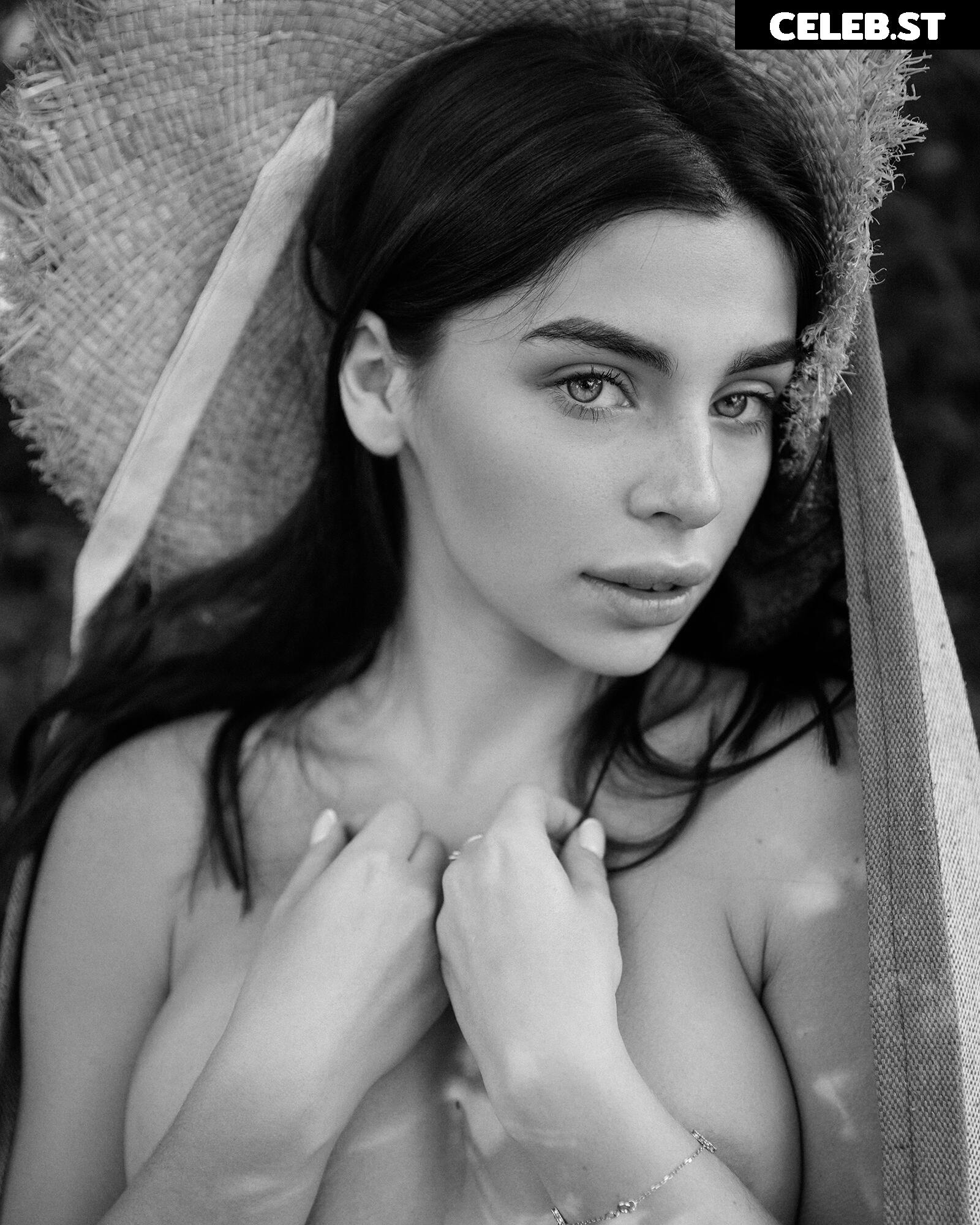 Irina Sivalnaya Image 2485412