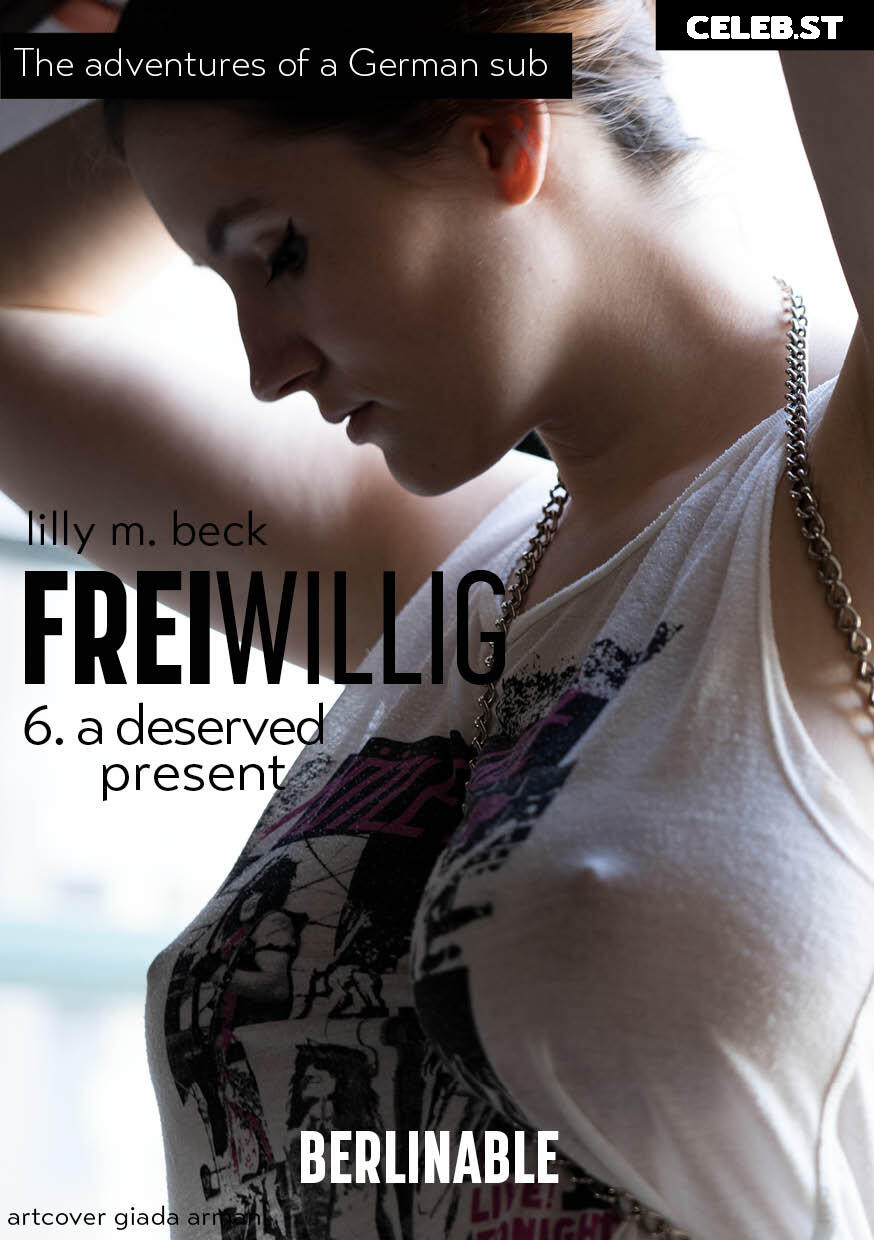 Mia Schmidt Image 2480761