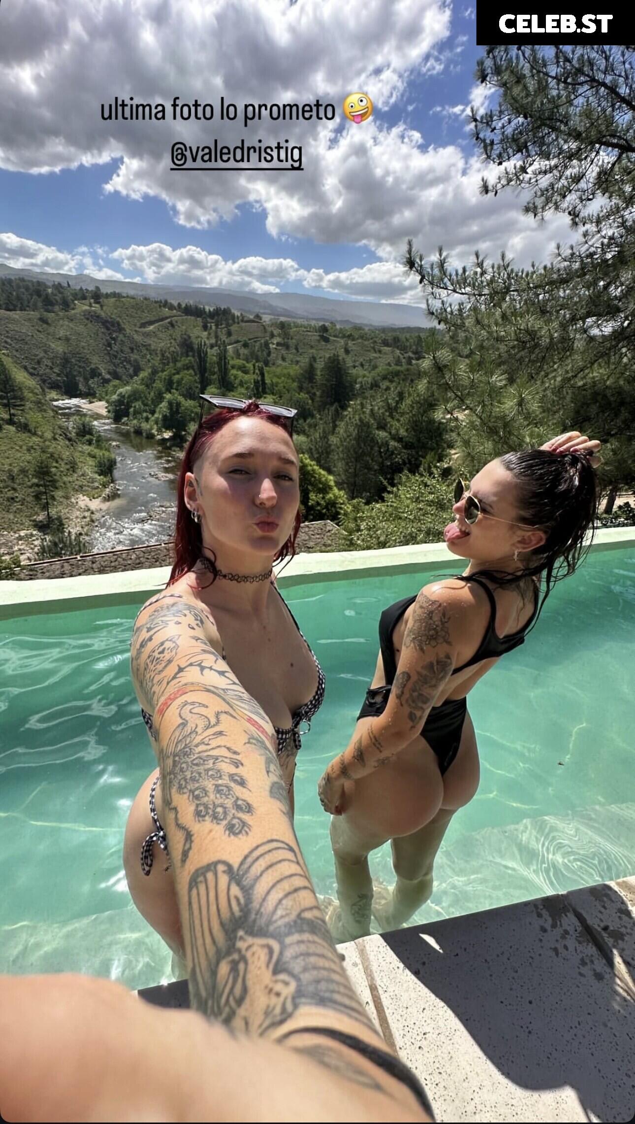 Agustina Bestard / emilyaya / agustinnabb Image 24801897