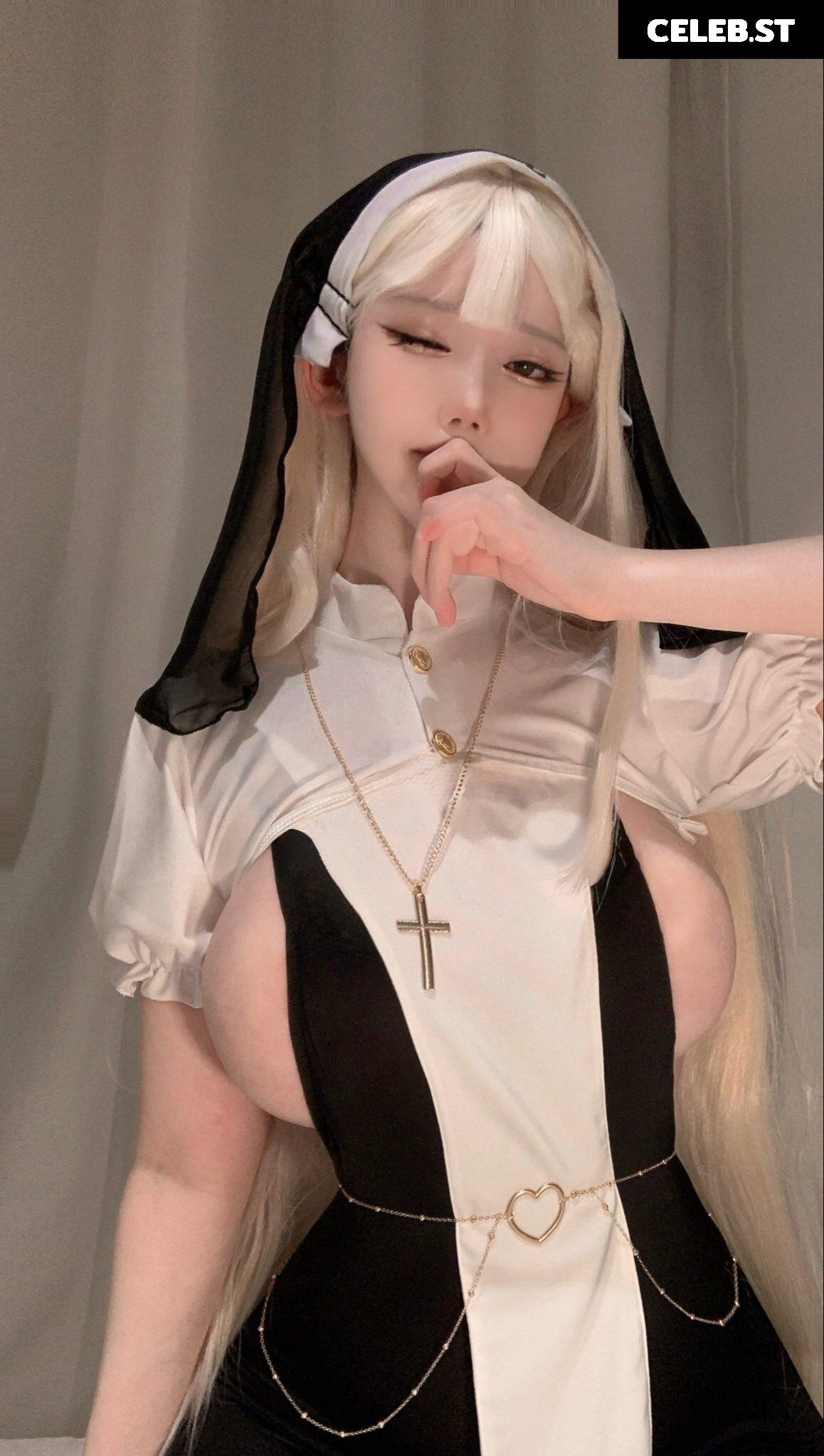 Evawishx / evawxsh / imeva Image 24895139