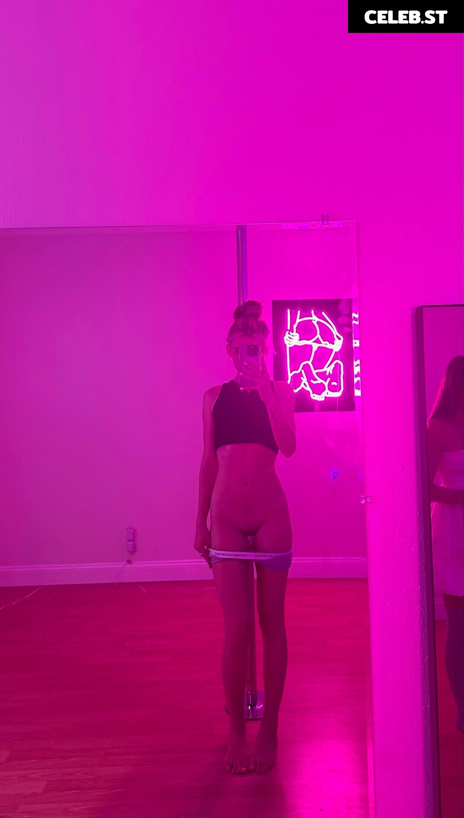 Madi Ruve Image 2476352