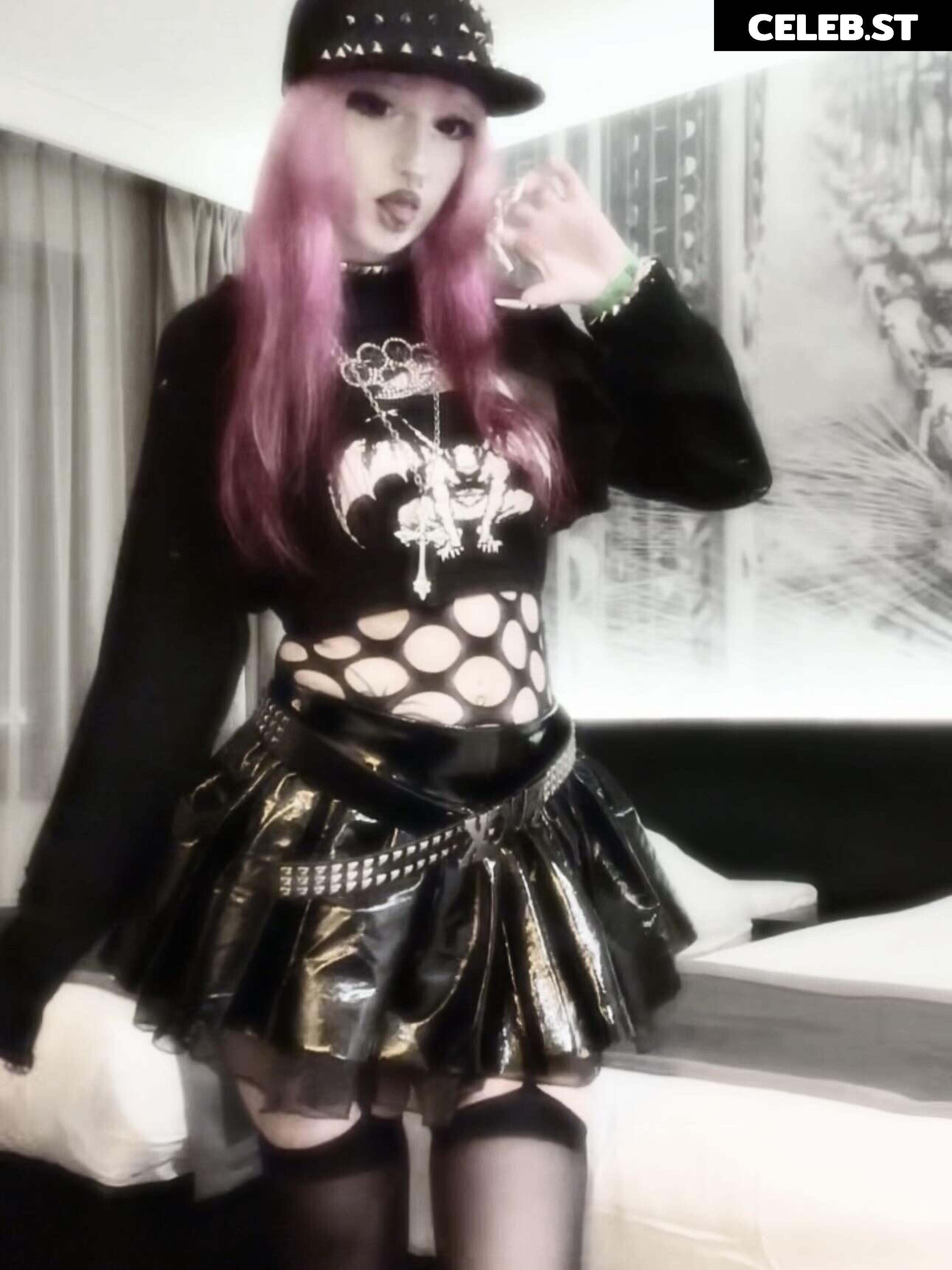 Blxxdy.Marie | StrawberryMilkshakeCos Image 24769923