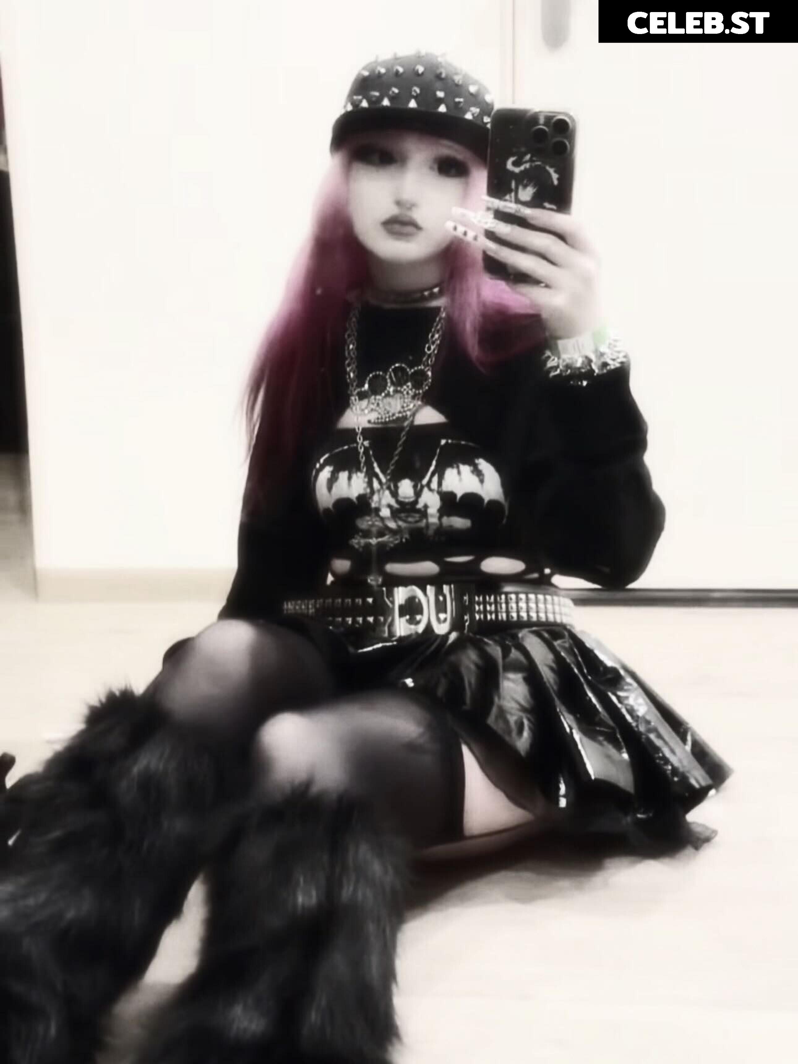 Blxxdy.Marie | StrawberryMilkshakeCos Image 24769921