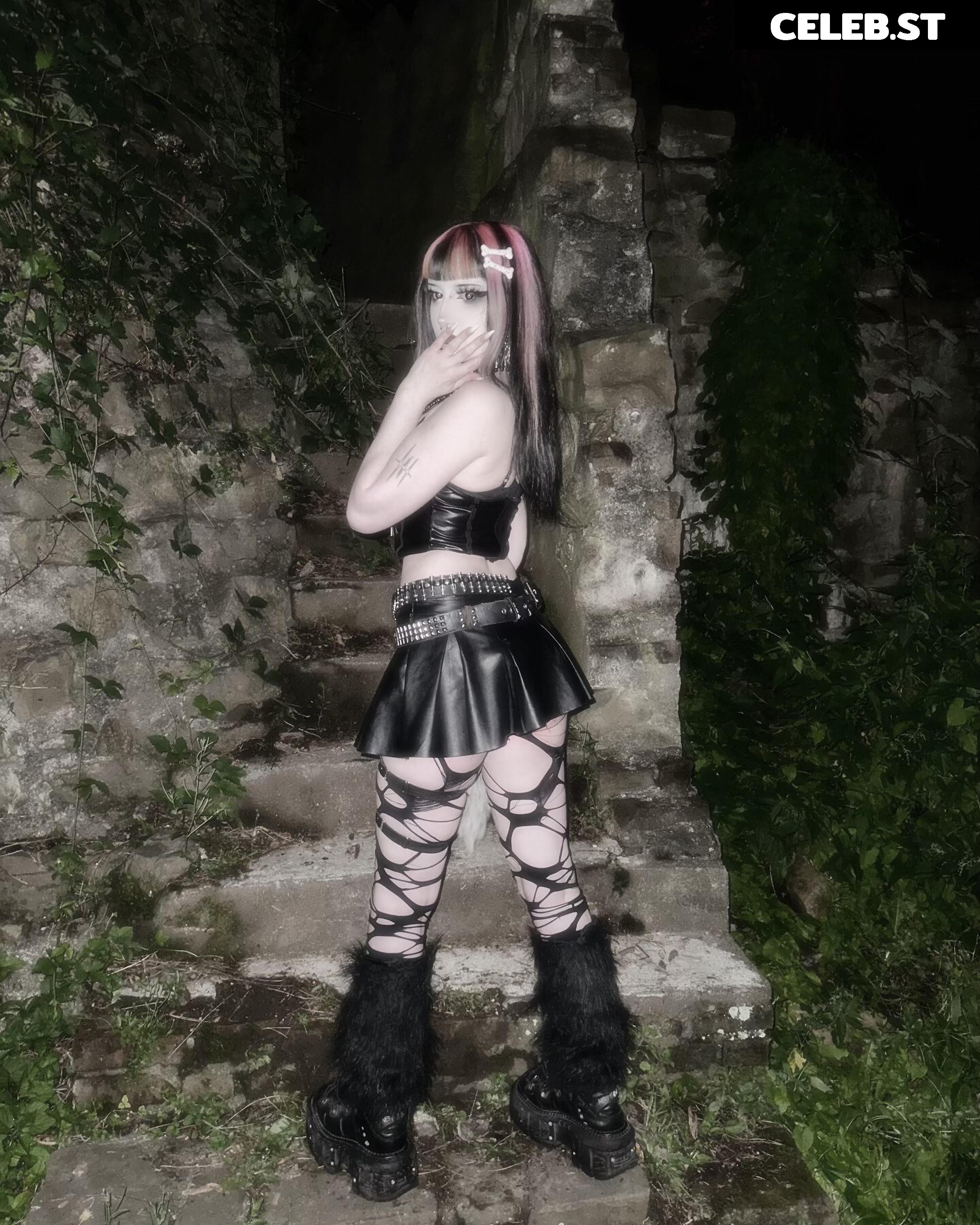 Blxxdy.Marie | StrawberryMilkshakeCos Image 24769929