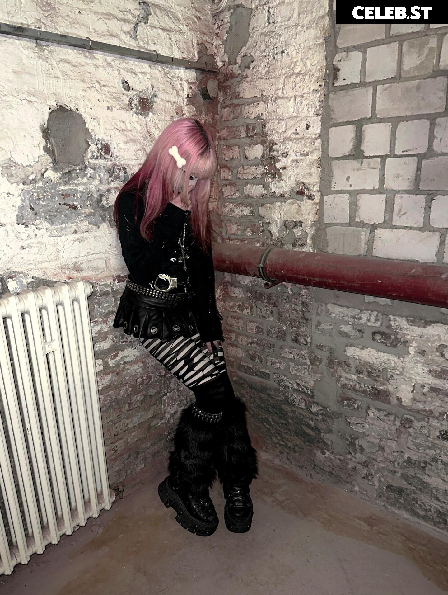 Blxxdy.Marie | StrawberryMilkshakeCos Image 24769963