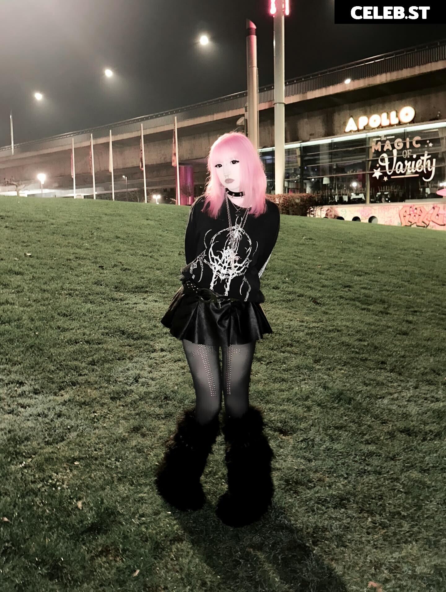Blxxdy.Marie | StrawberryMilkshakeCos Image 24769942