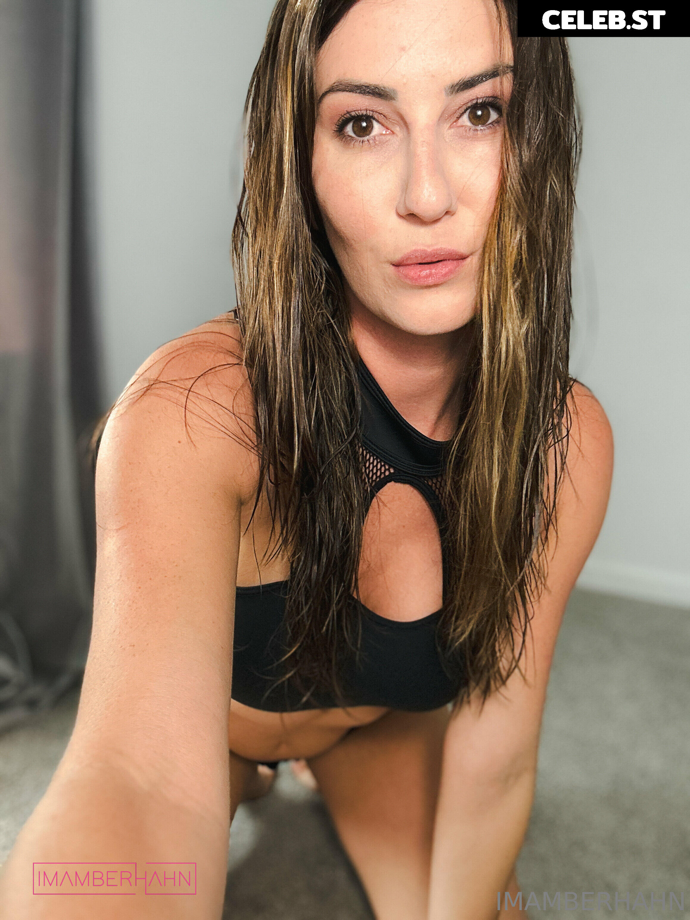 Amber Hahn Image 24777248