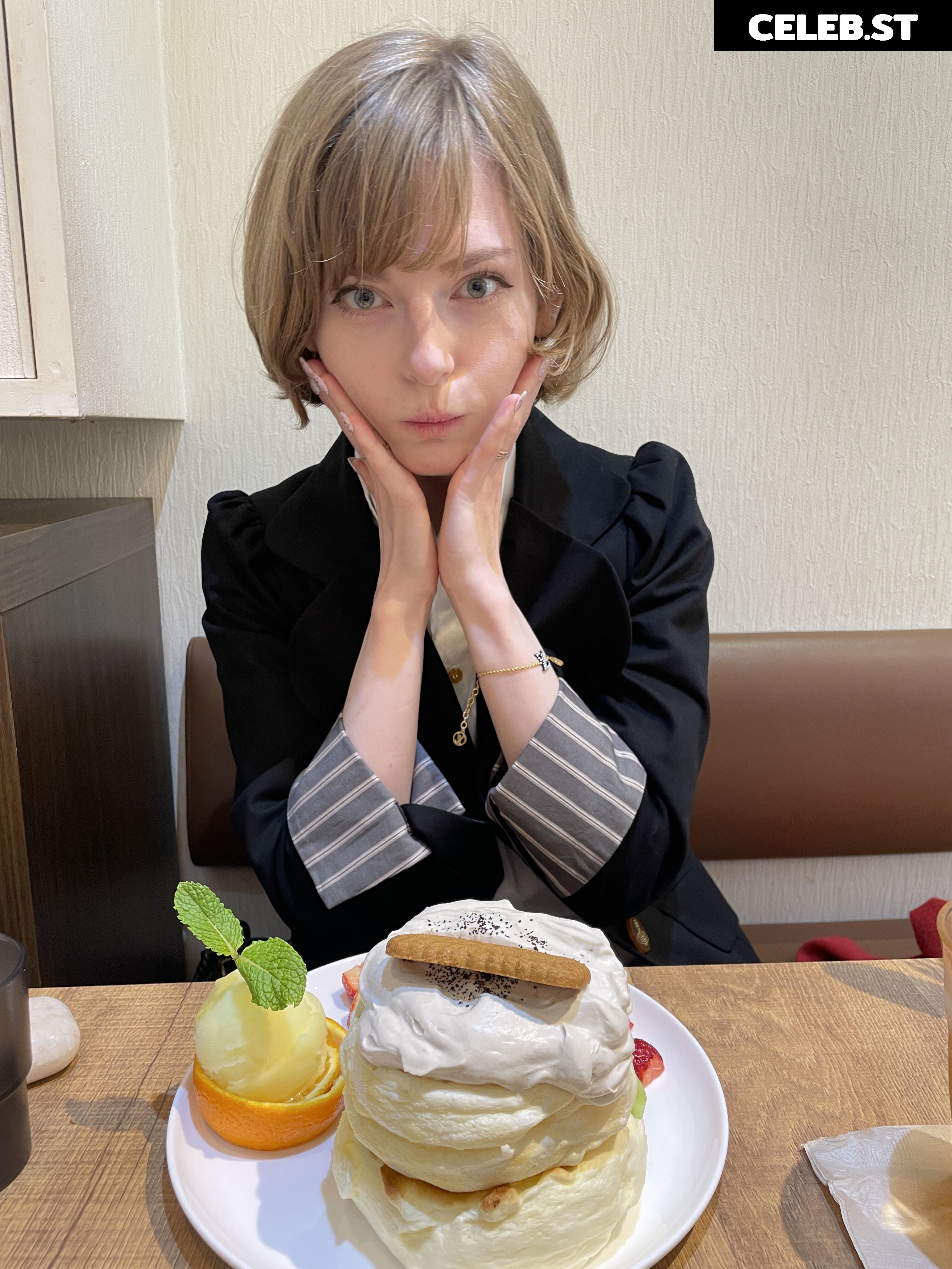 Ella Freya Image 24718564
