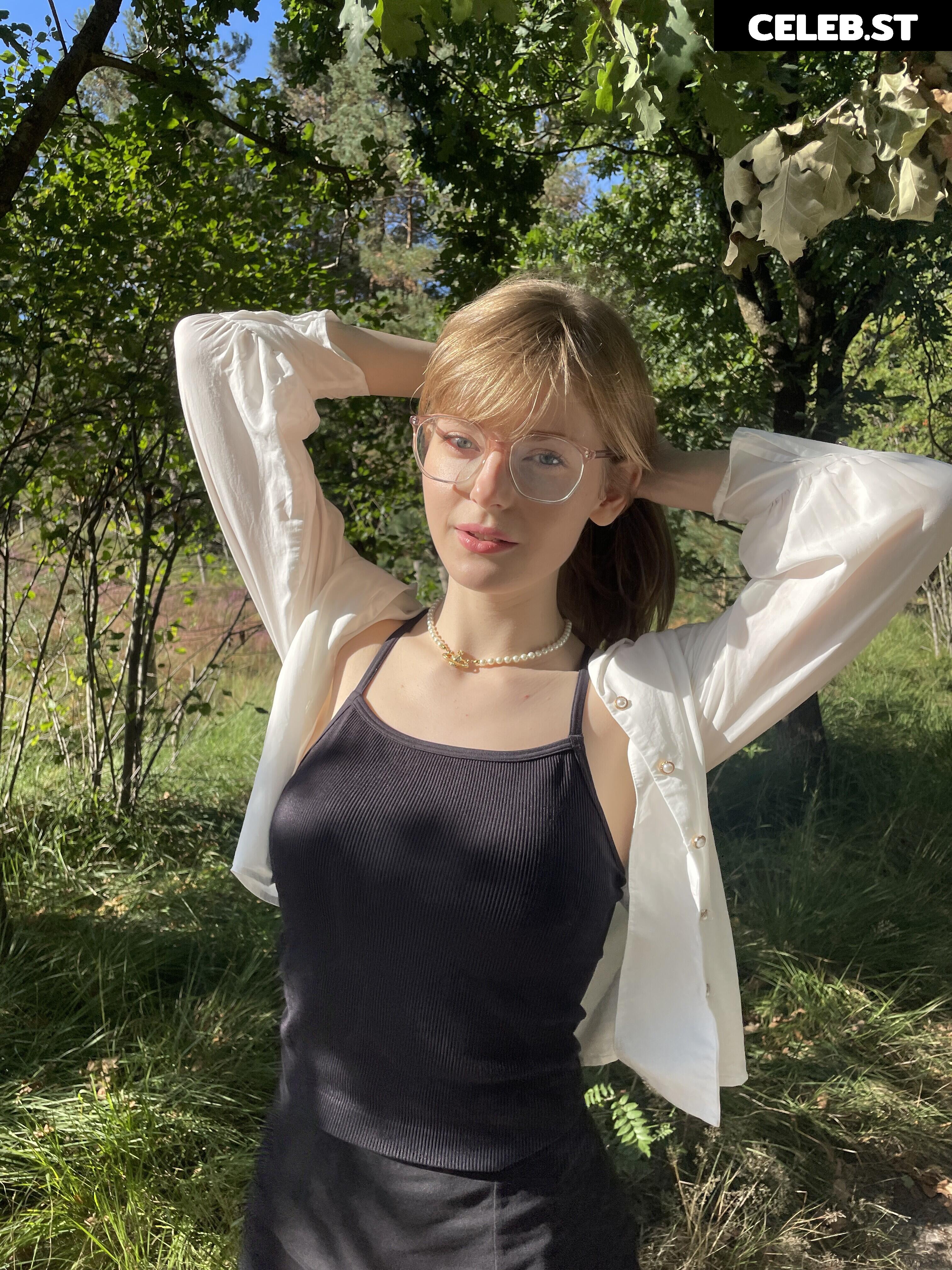 Ella Freya Image 24718063