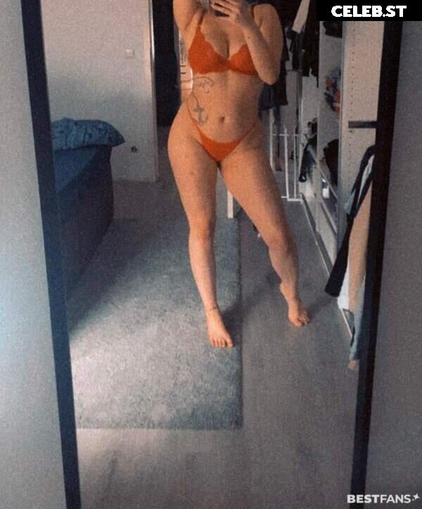 jnnykthrn Image 2471949