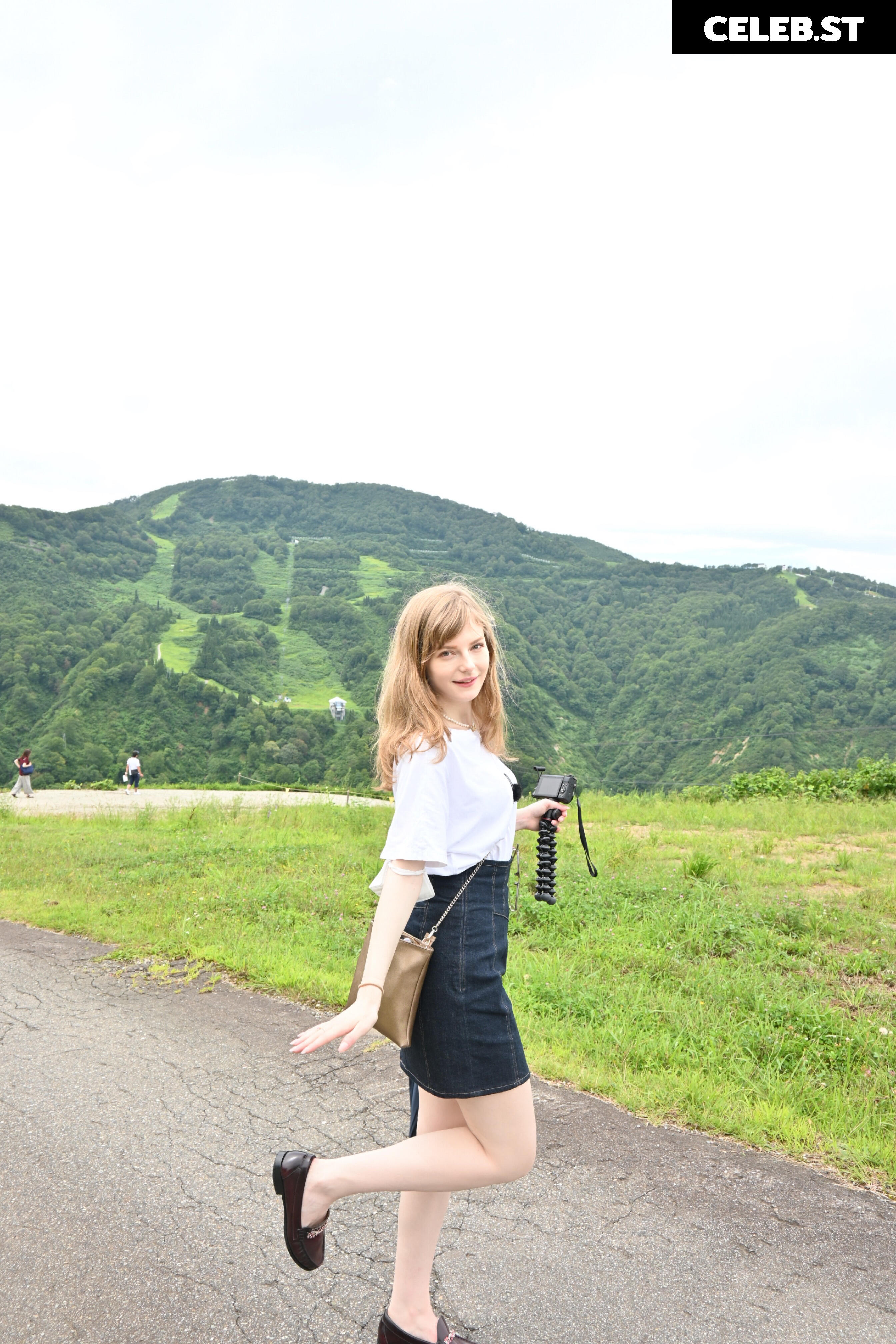 Ella Freya Image 24719045