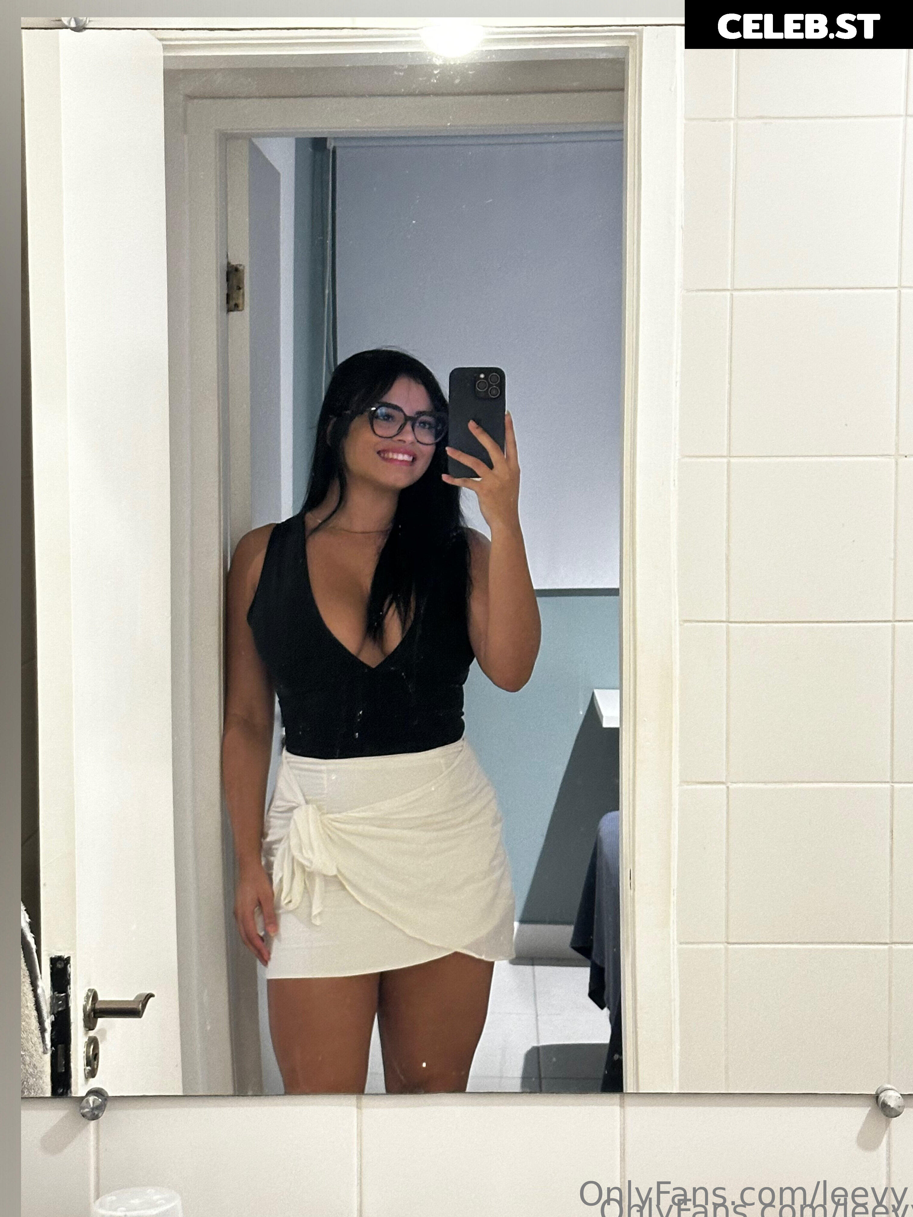 livvycherry | leevy Image 24736027