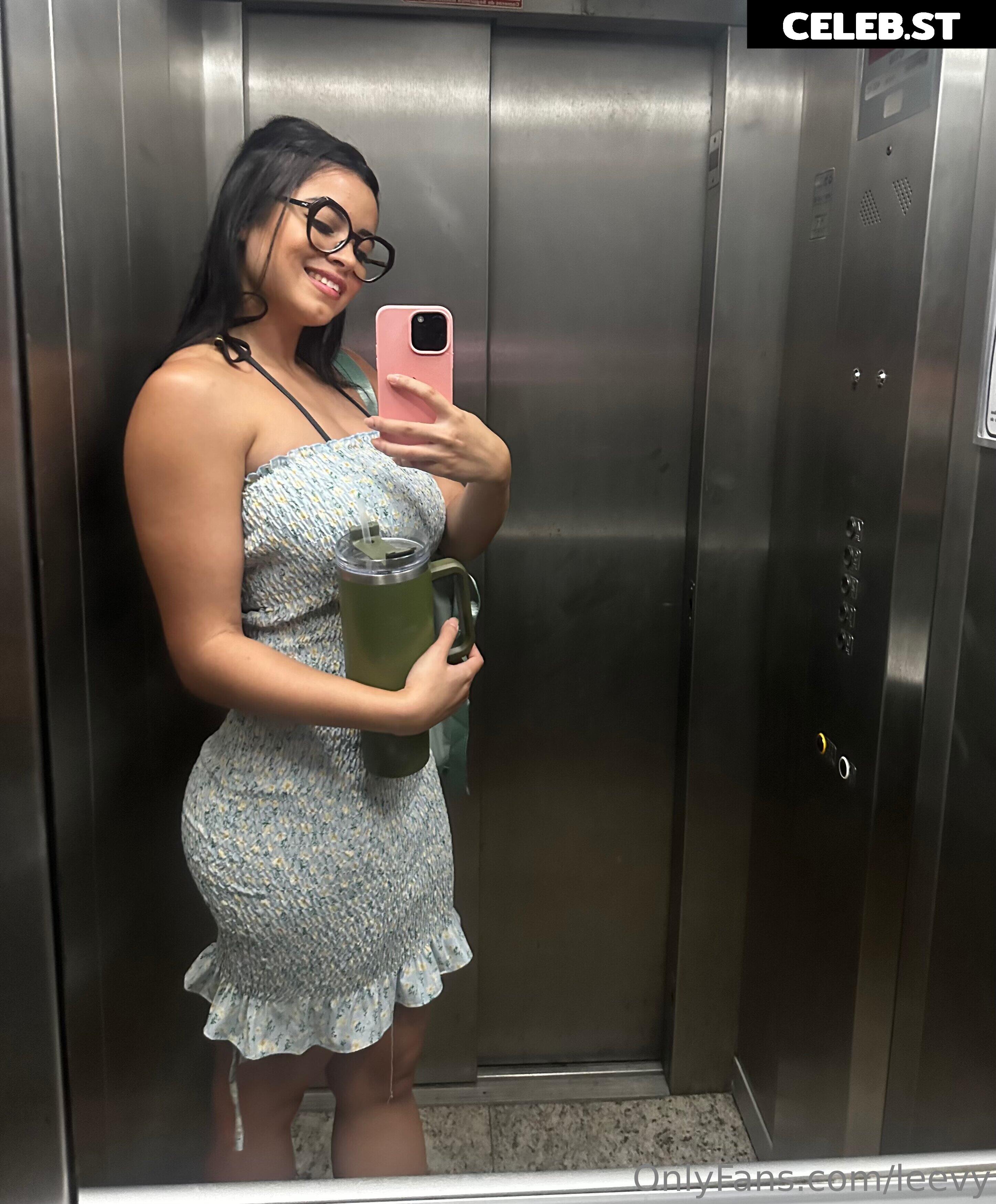livvycherry | leevy Image 24736024