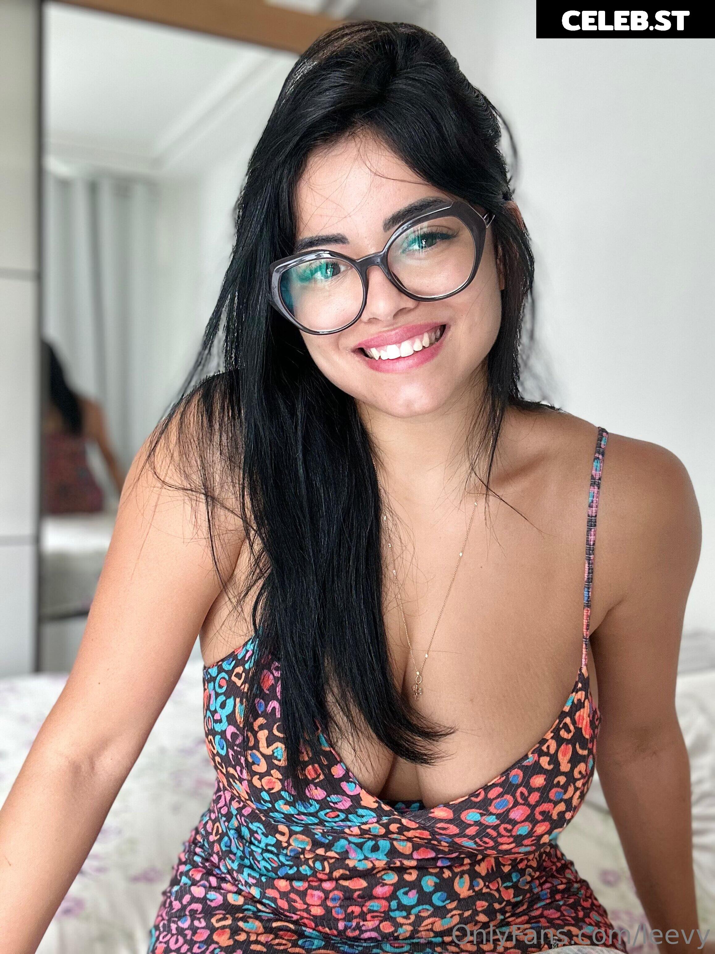 livvycherry | leevy Image 24736013