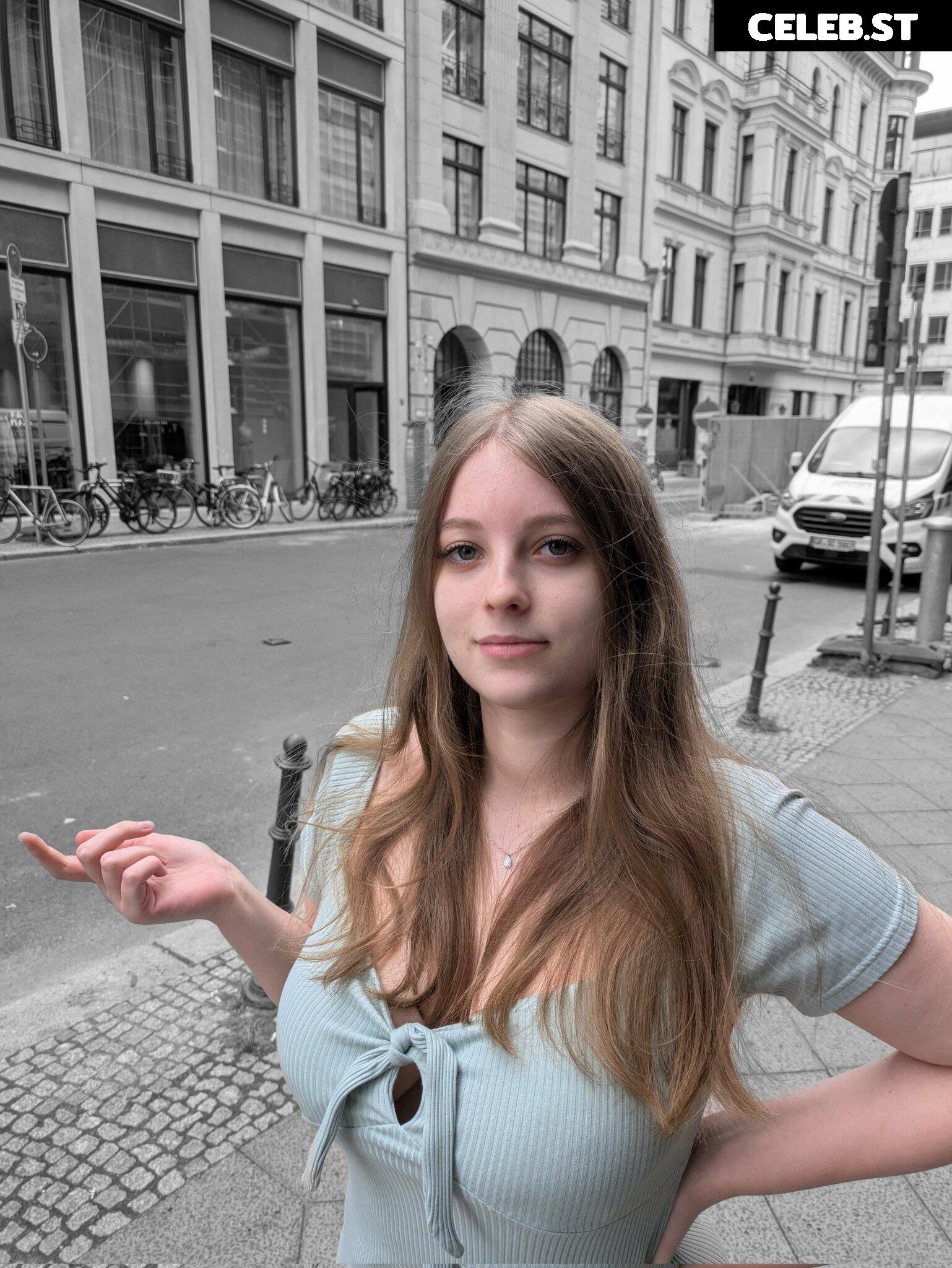 Harmonee / HarmoneeFPS Image 24731231
