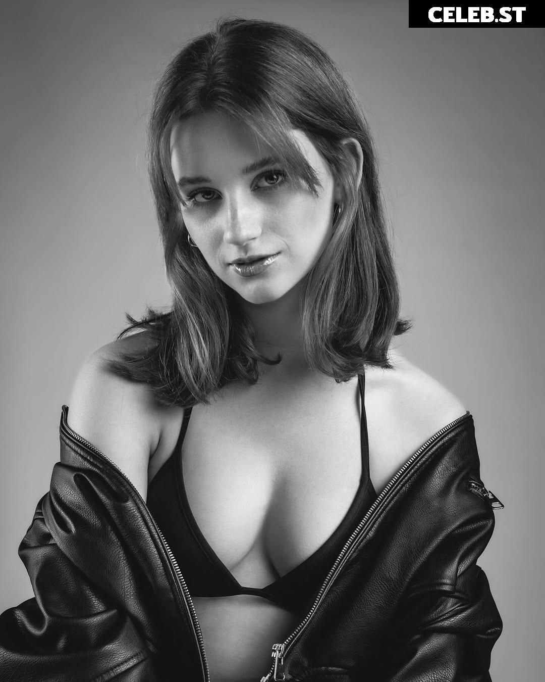 Franka John @frankaa.02 Image 24730645