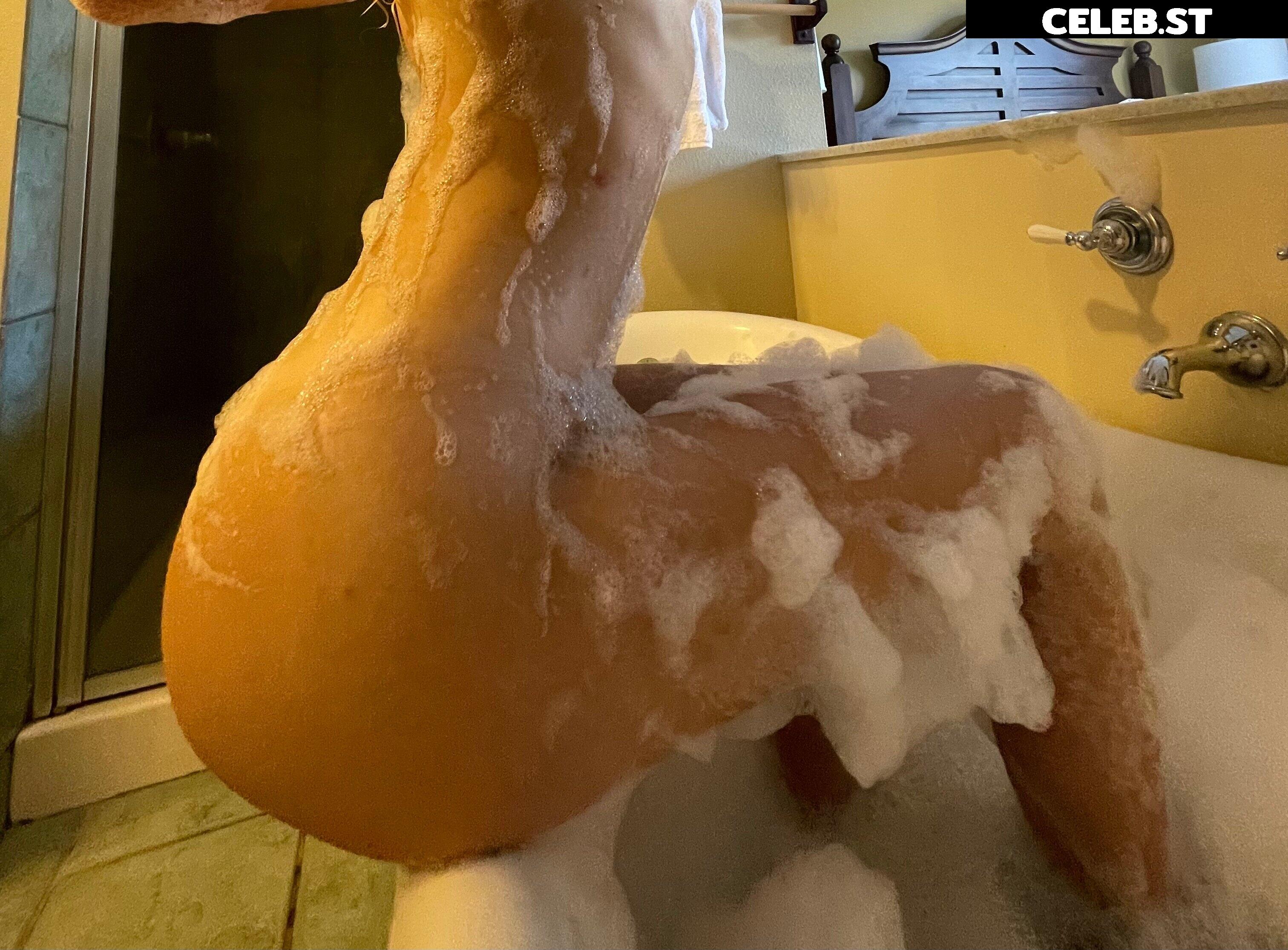 Madi Ruve Image 2478739