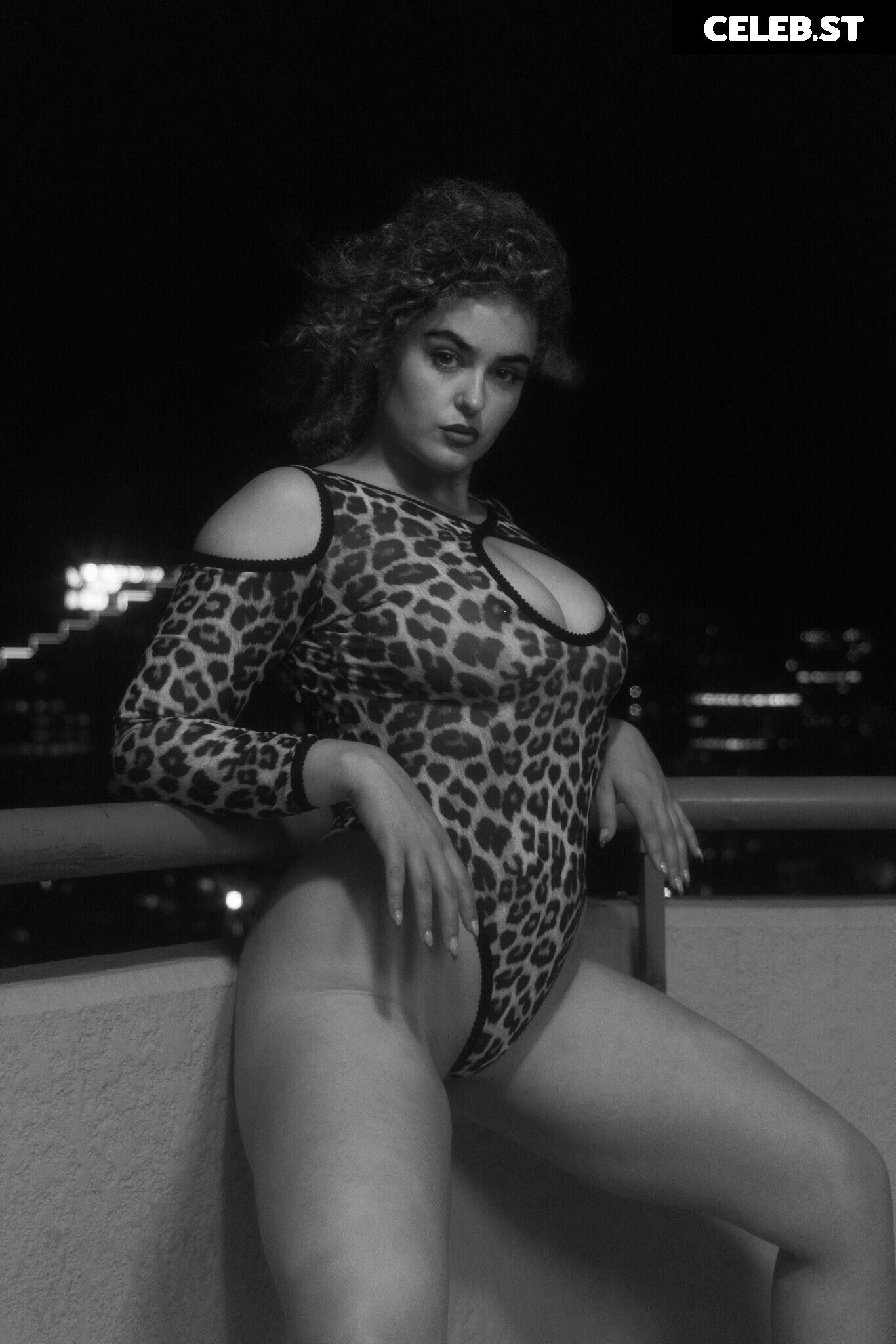 Stefania Ferrario Image 24655535