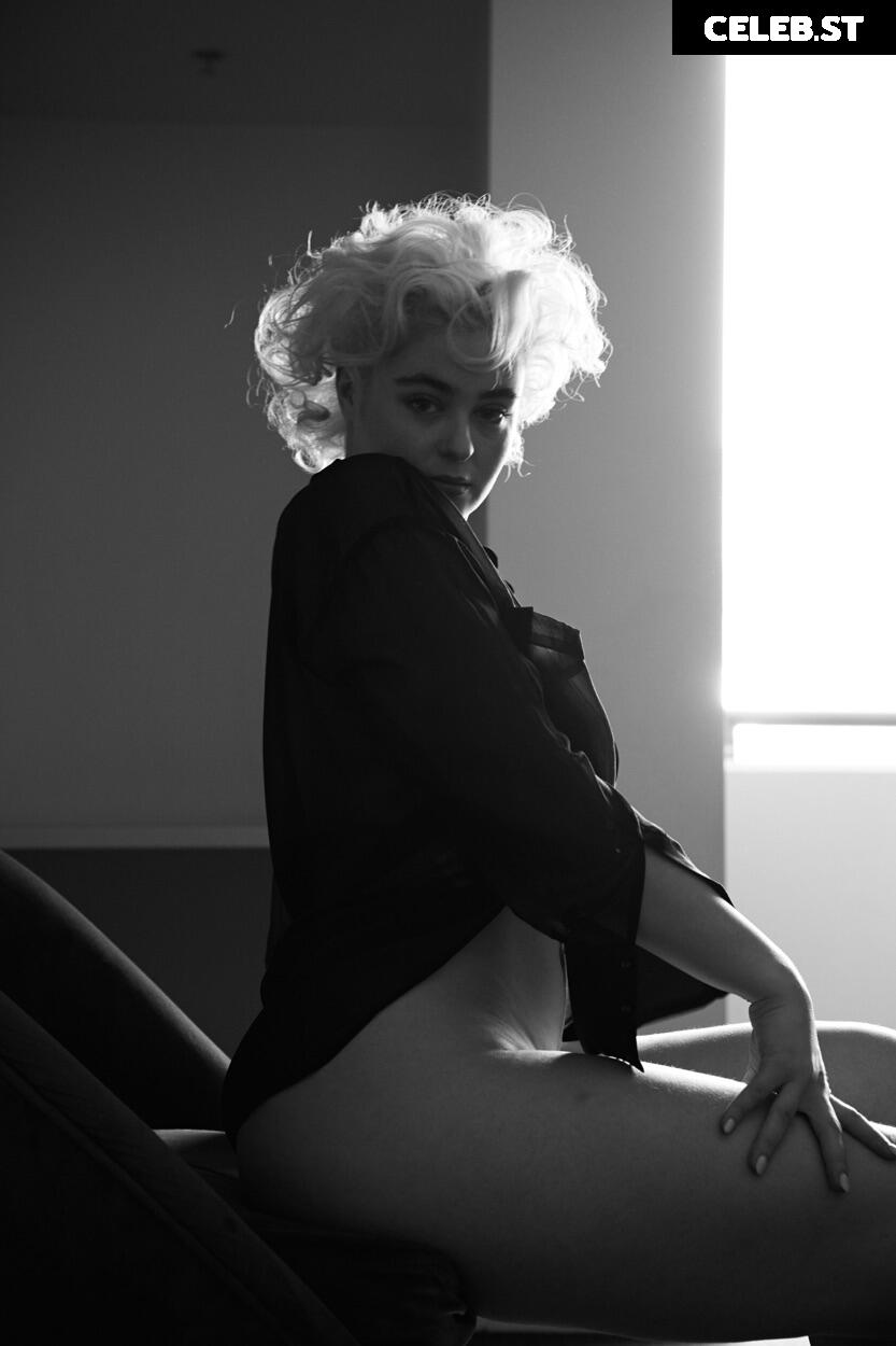 Stefania Ferrario Image 24655064