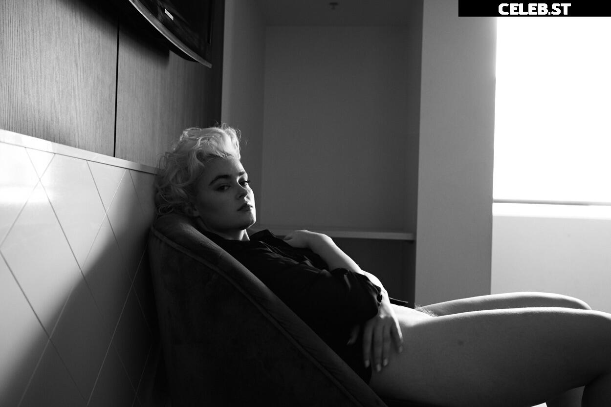 Stefania Ferrario Image 24655051