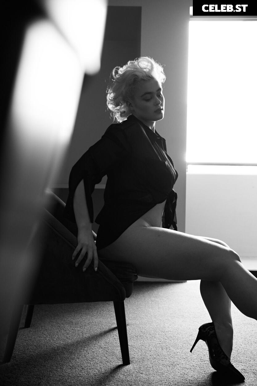 Stefania Ferrario Image 24655057