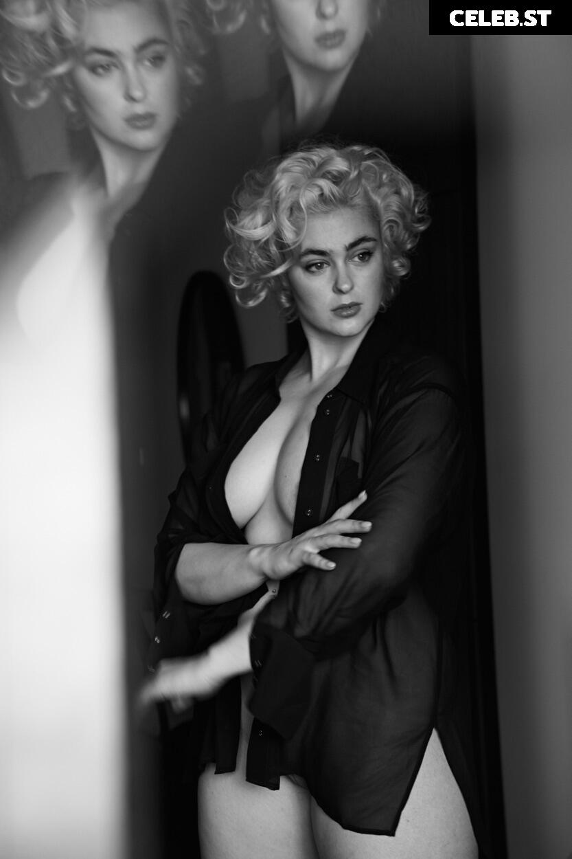 Stefania Ferrario Image 24655055