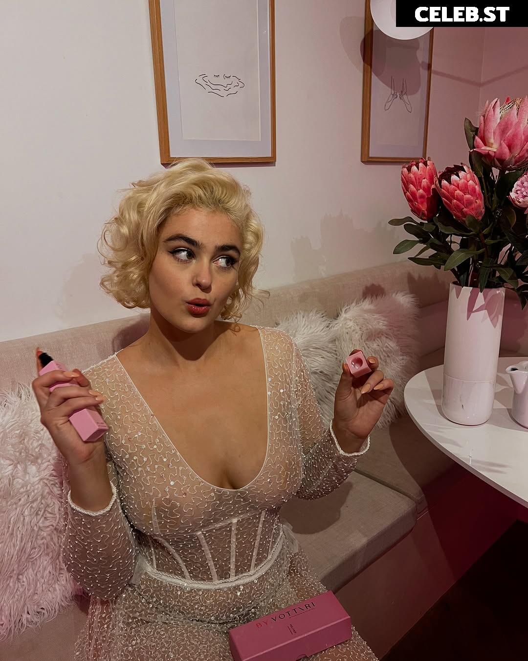 Stefania Ferrario Image 24655249