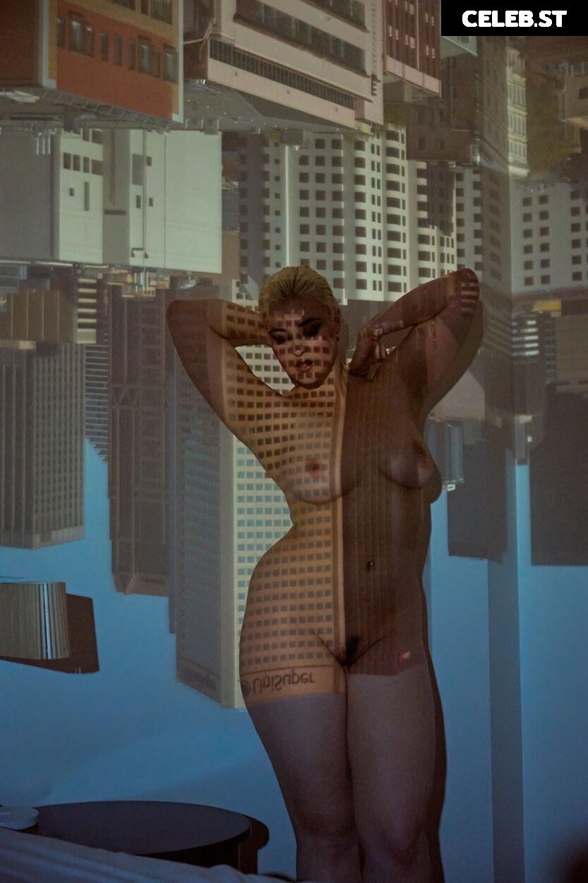Stefania Ferrario Image 24654997