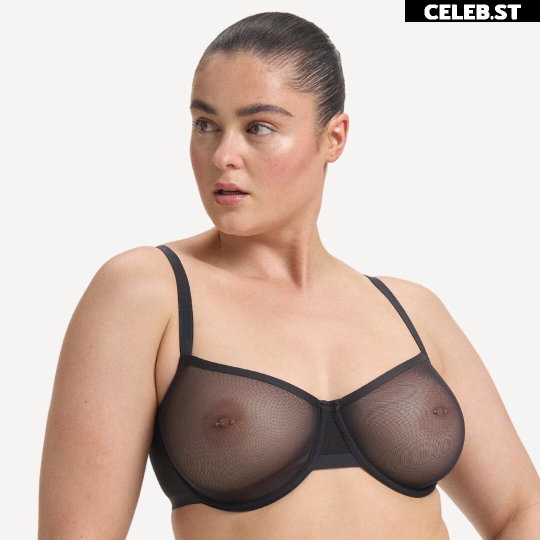 Stefania Ferrario Image 24654945