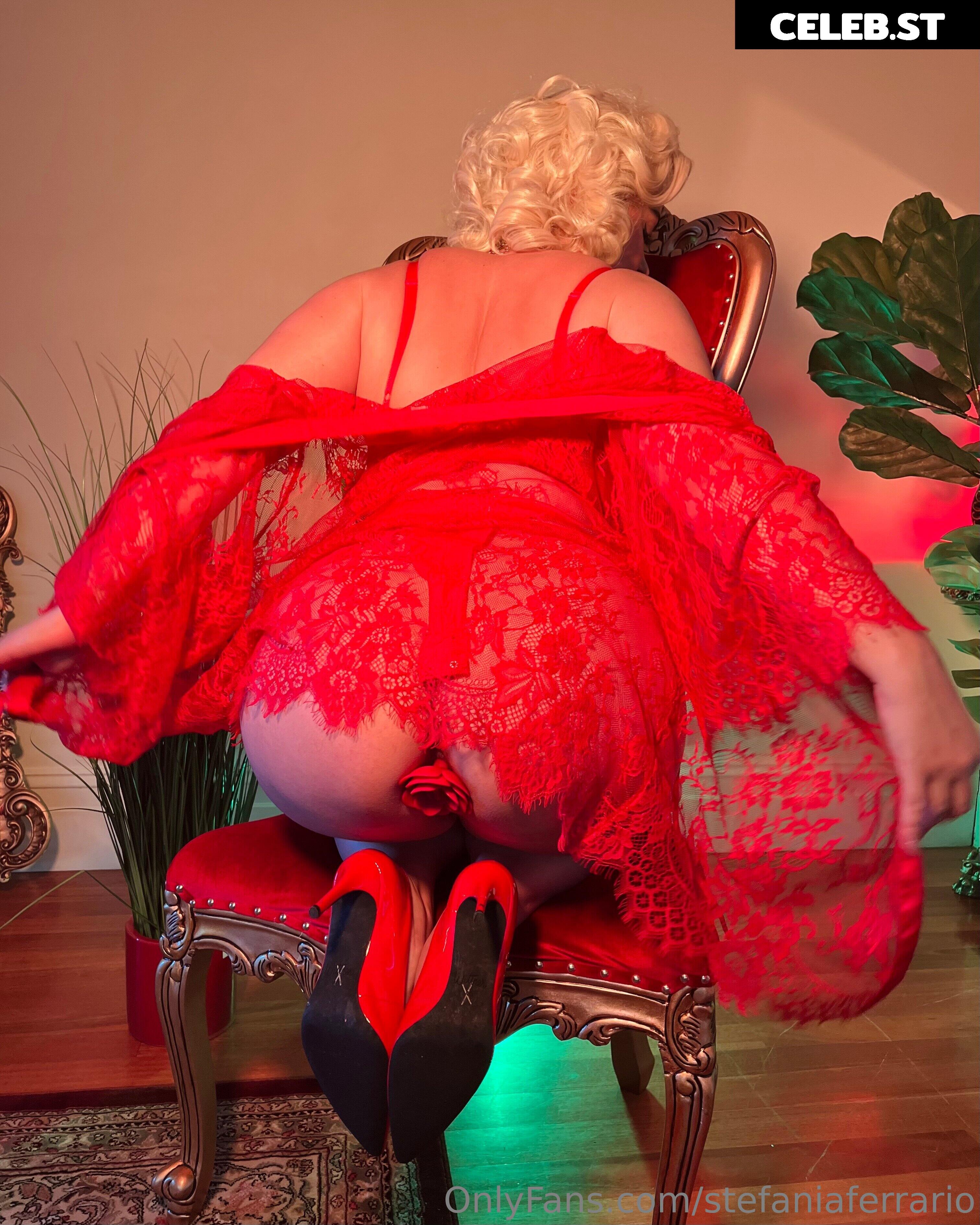 Stefania Ferrario Image 24654647