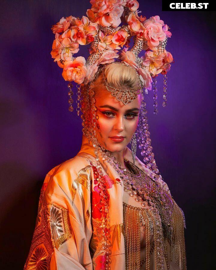 Stefania Ferrario Image 24653802